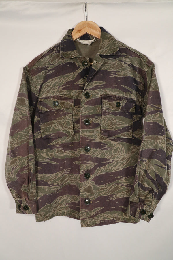 レプリカ　大阪 MASH製　シルバータイガーストライプ　Asian カット　シャツ　中古品　褪色あり