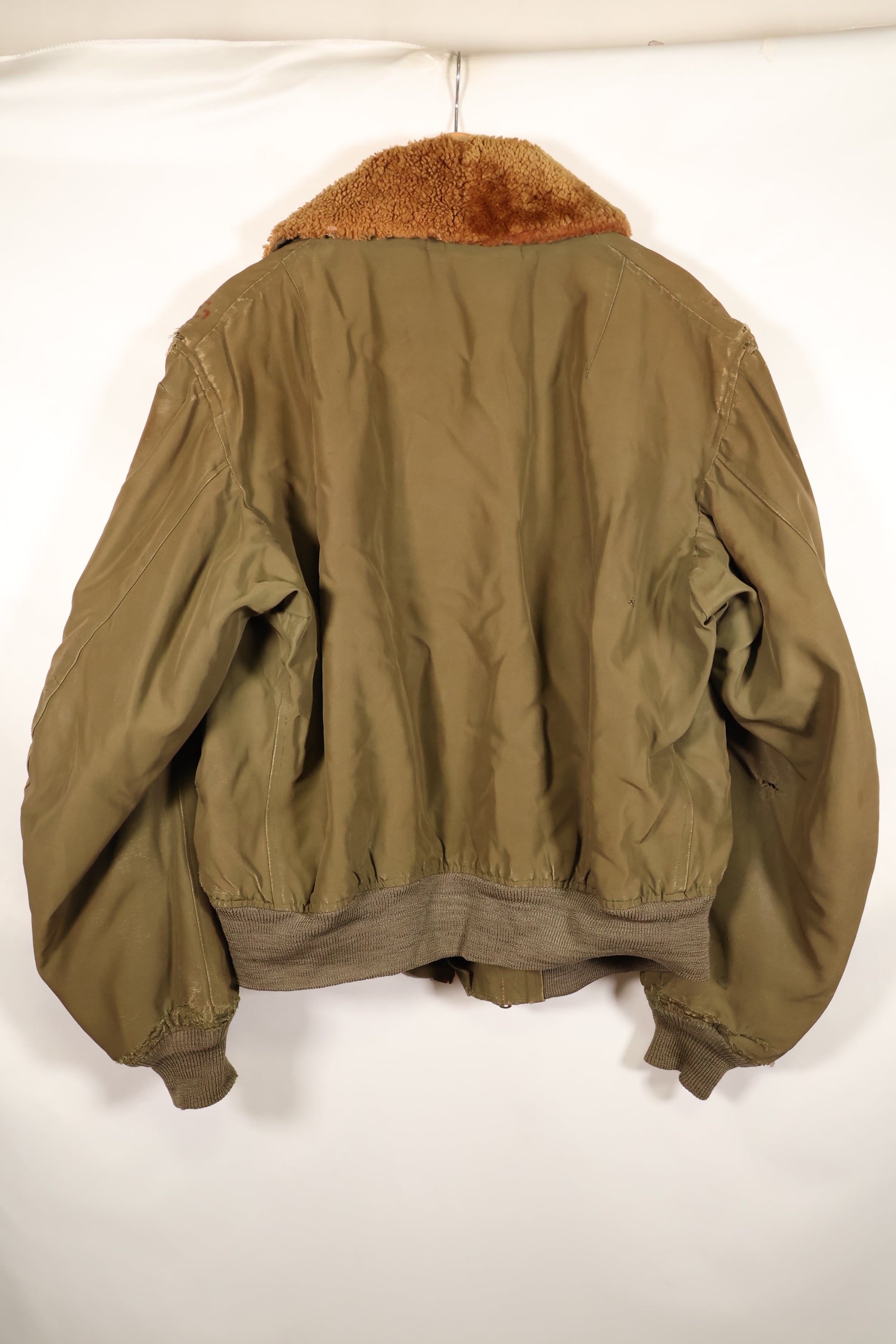 1940s, Size 42, WWII, U.S. Army Air Forces, B-15 Flight Jacket, Calendar-finished fabric, Used