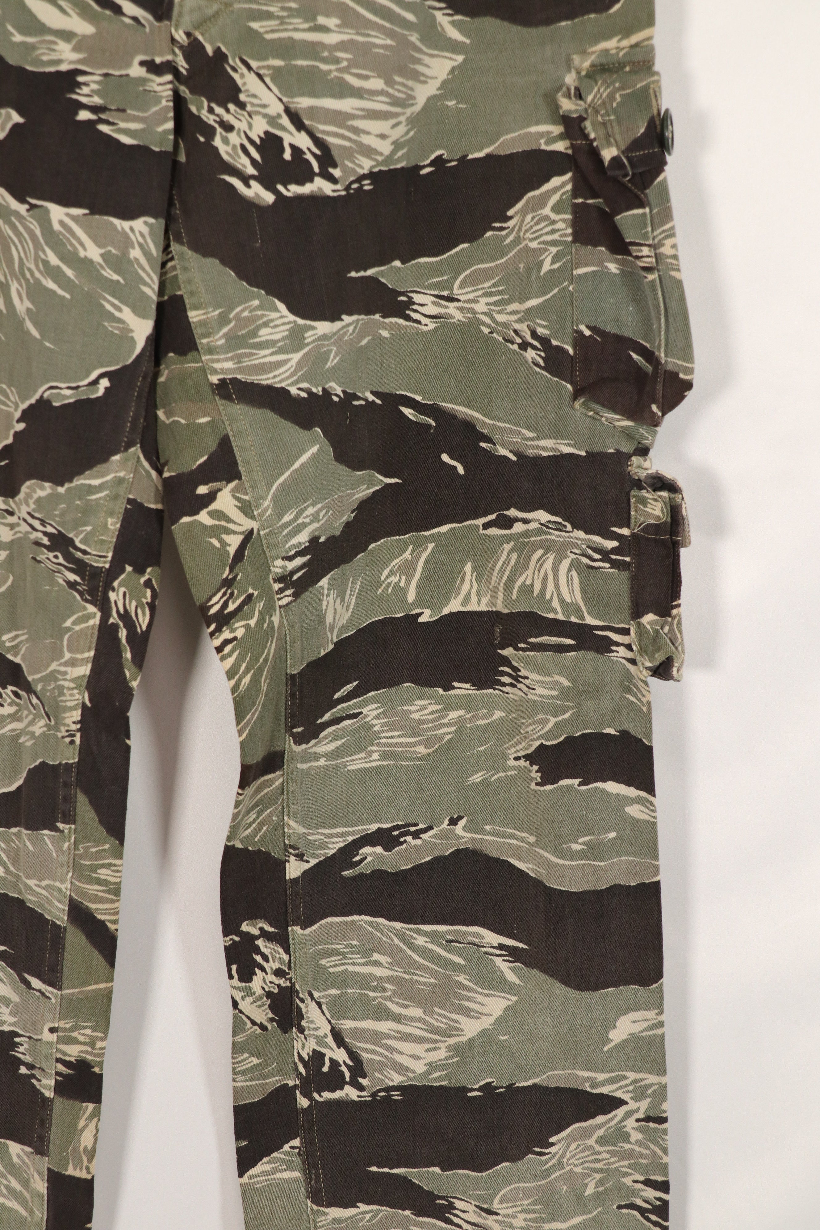 正宗冲绳虎纹裤，亚洲版型，褪色，AM尺码