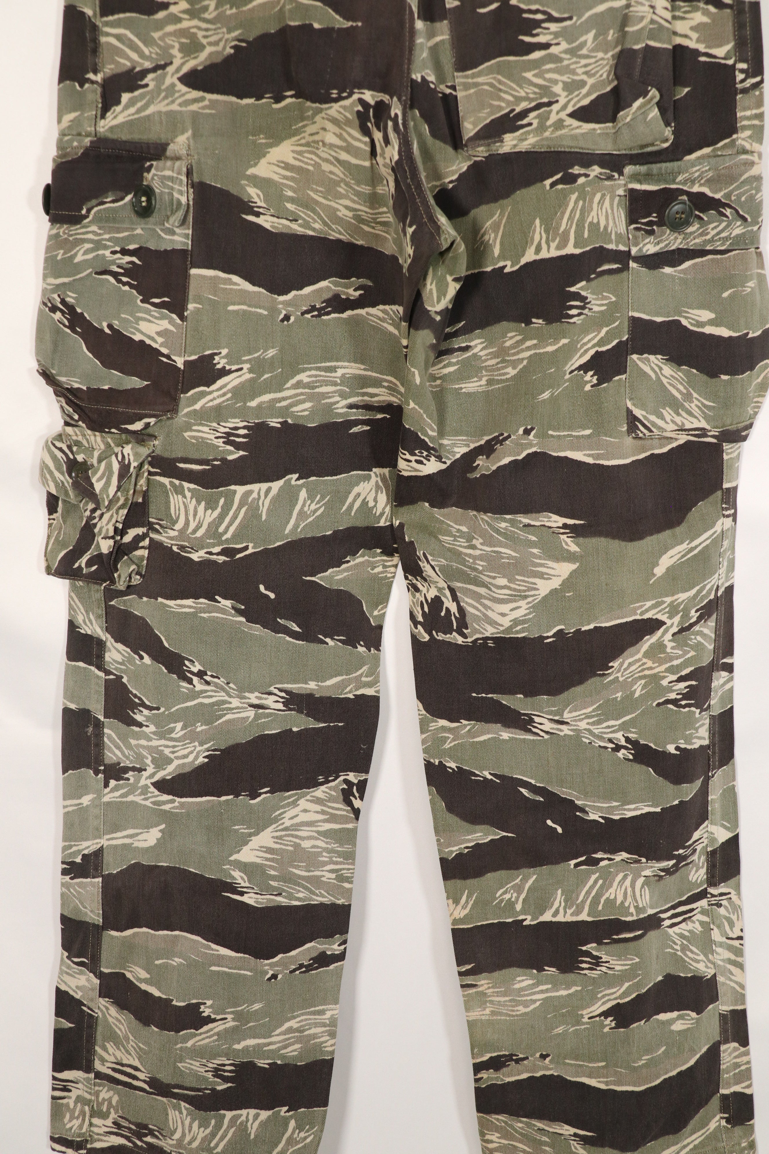 正宗冲绳虎纹裤，亚洲版型，褪色，AM尺码