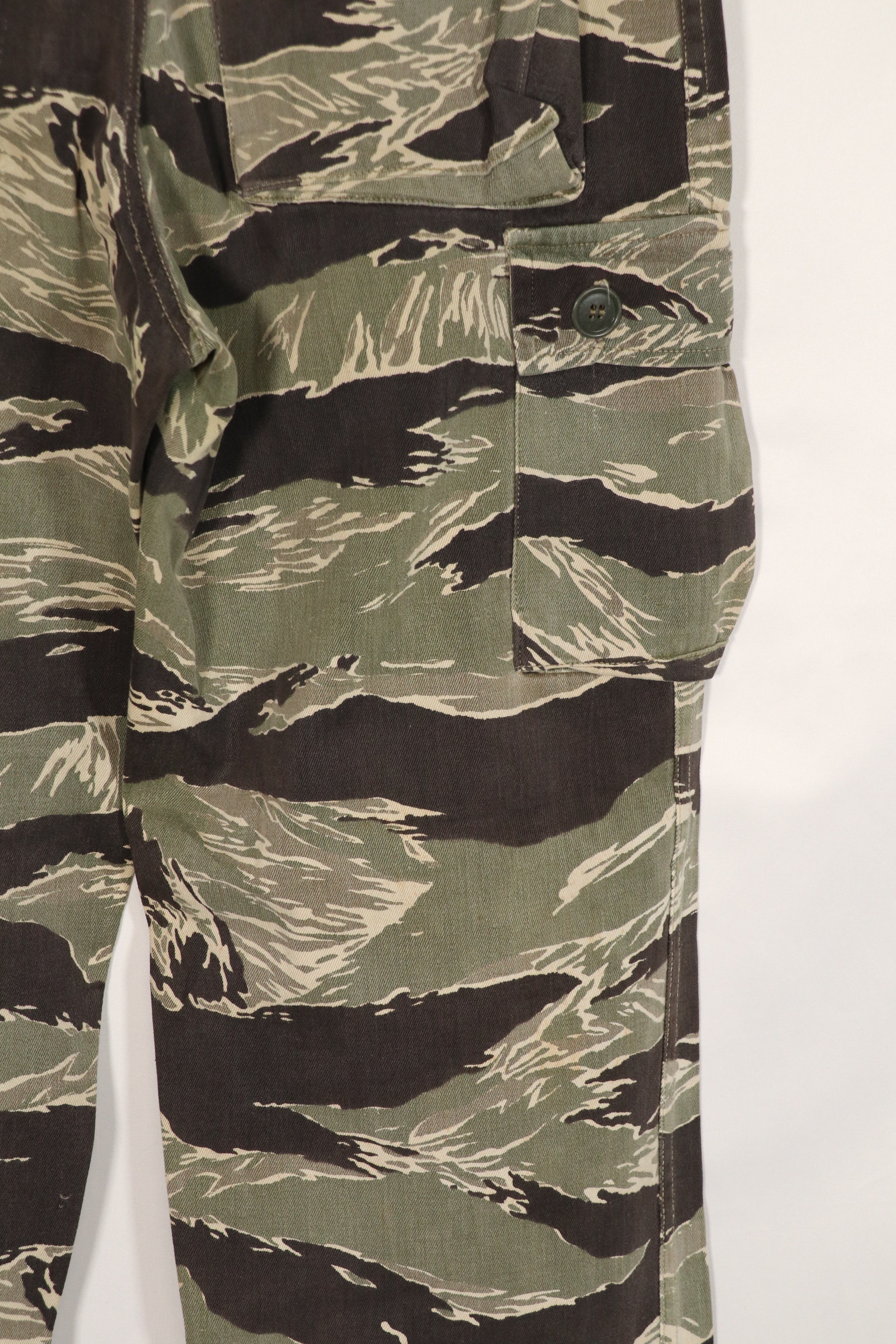 正宗冲绳虎纹裤，亚洲版型，褪色，AM尺码