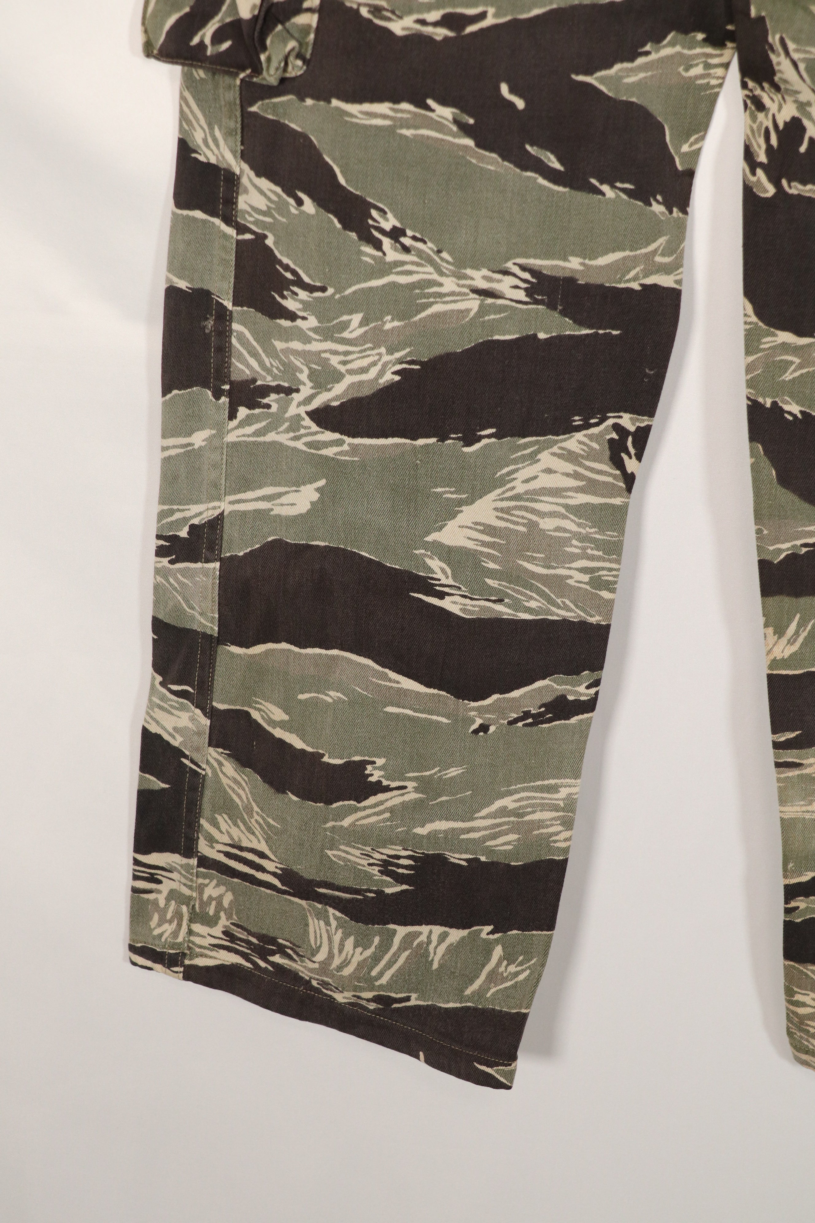 正宗冲绳虎纹裤，亚洲版型，褪色，AM尺码