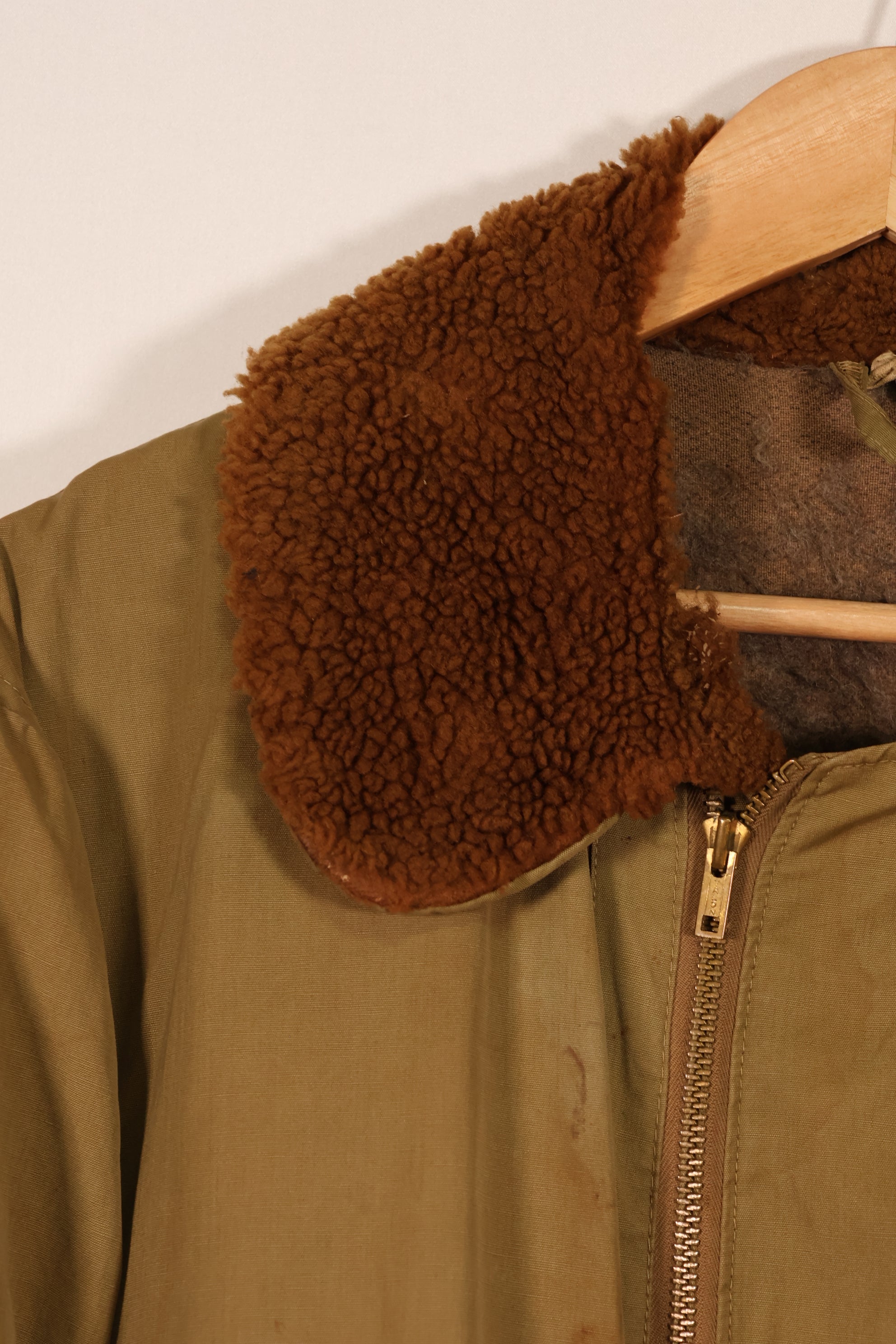 実物　1940年代　アメリカ陸軍航空隊　USAAF　B-15　フライトジャケット　ラベルなし　中古品