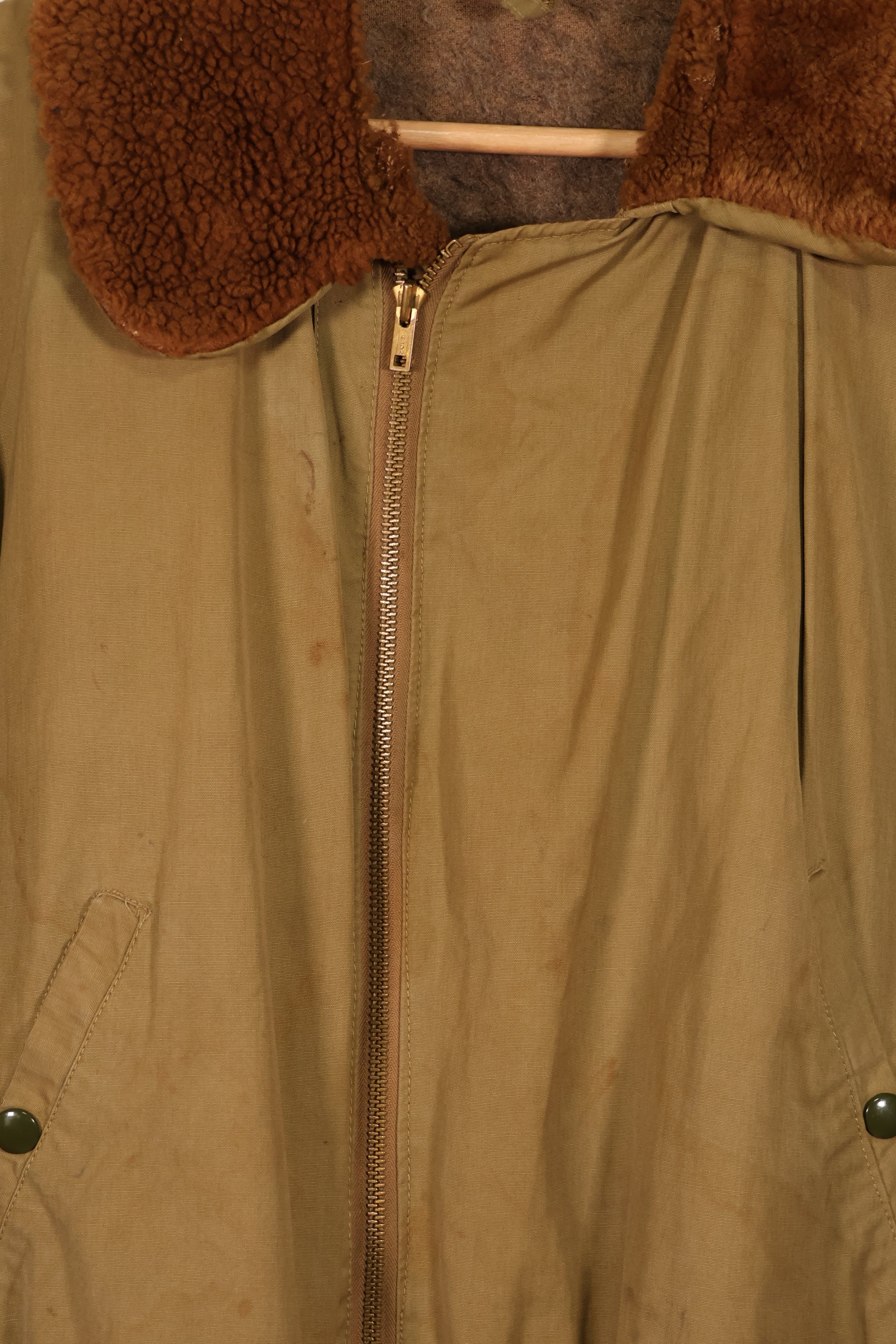 実物　1940年代　アメリカ陸軍航空隊　USAAF　B-15　フライトジャケット　ラベルなし　中古品