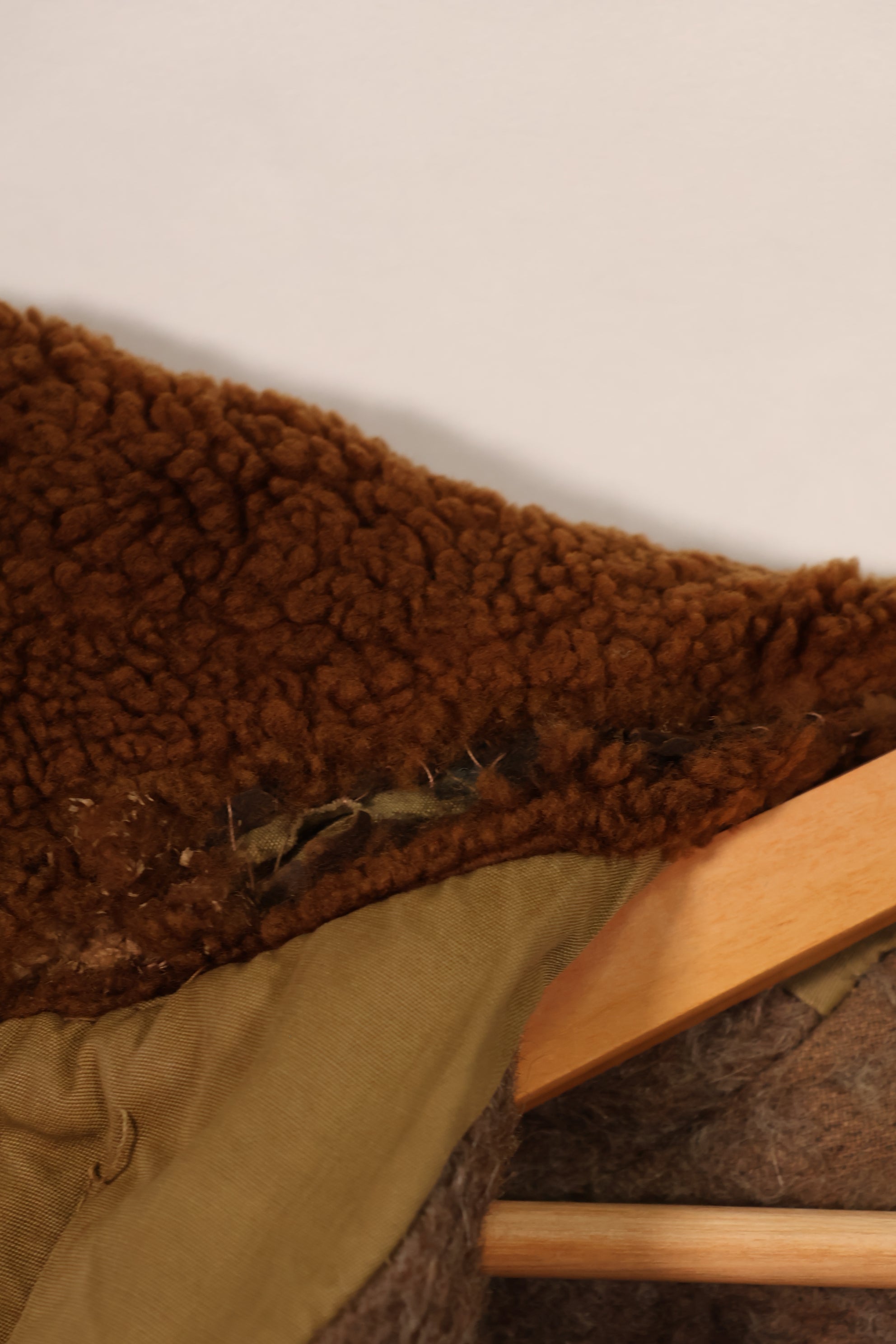 実物　1940年代　アメリカ陸軍航空隊　USAAF　B-15　フライトジャケット　ラベルなし　中古品