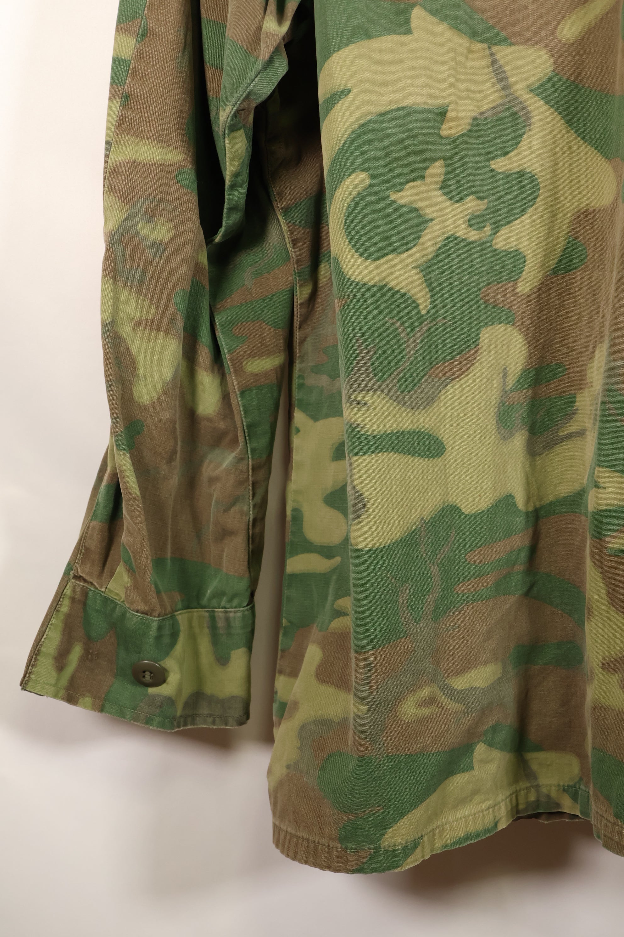 1967年頃　推定 M-R　ノンリップストップ生地　ERDL　リーフ迷彩　中期迷彩プリント　中古品