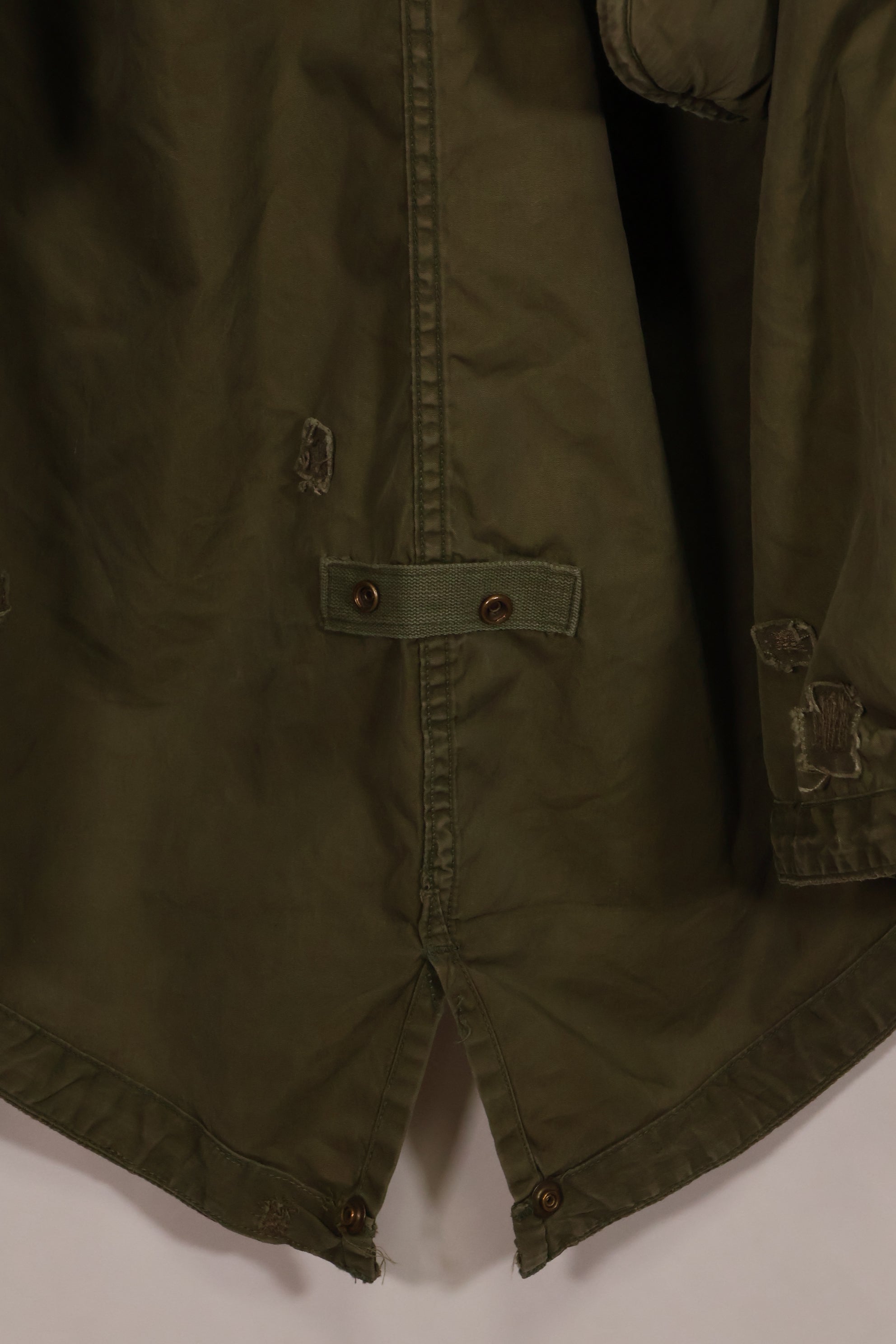 1950's U.S. Soldiers stationed in Europe X-SMALL M51 Field Parka, shell only, with patch, used.
