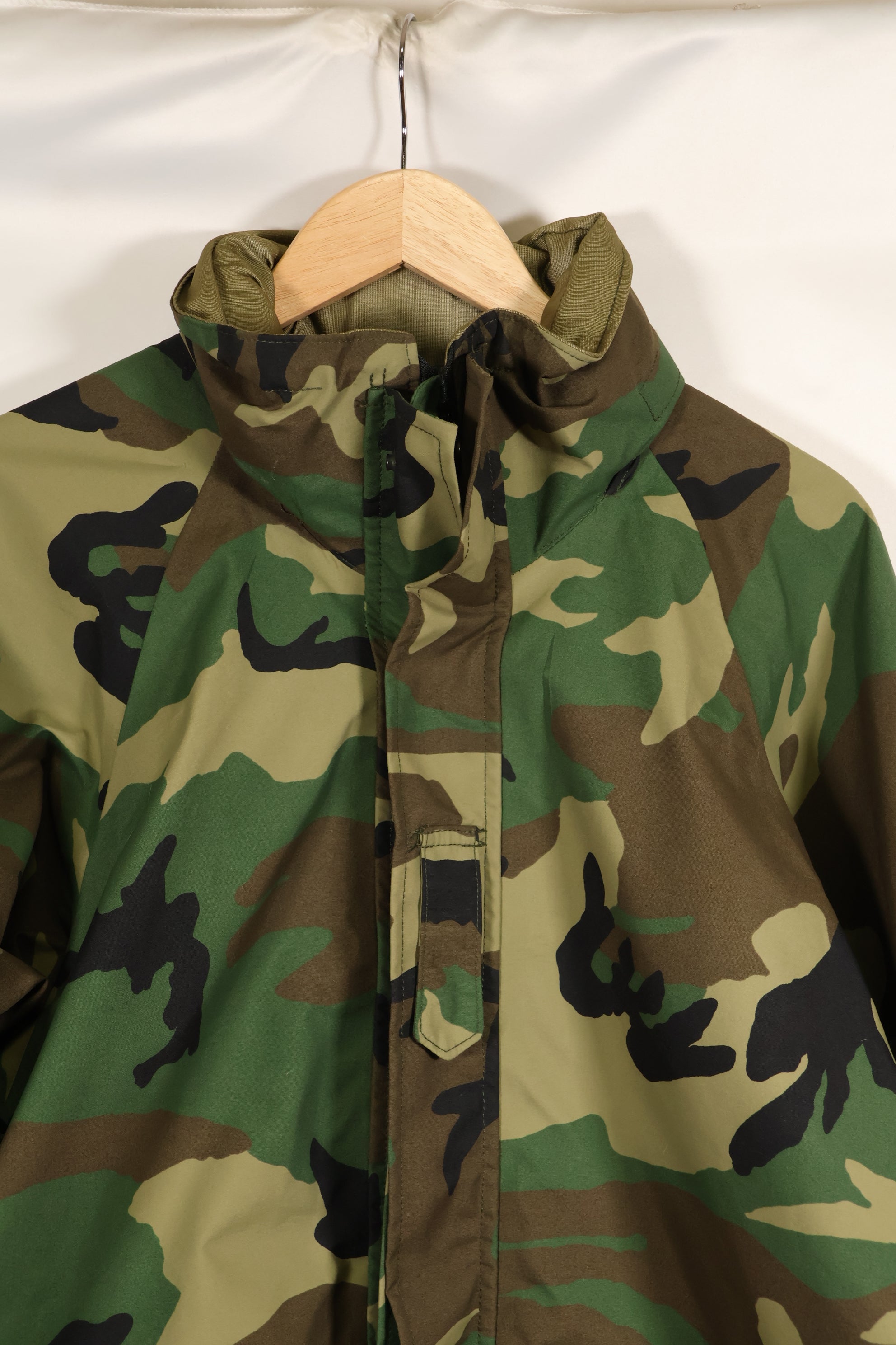 1997年会計　M-R　アメリカ軍　ウッドランド迷彩　ECWCS　Gen1 ゴアテックス　パーカー　中古品
