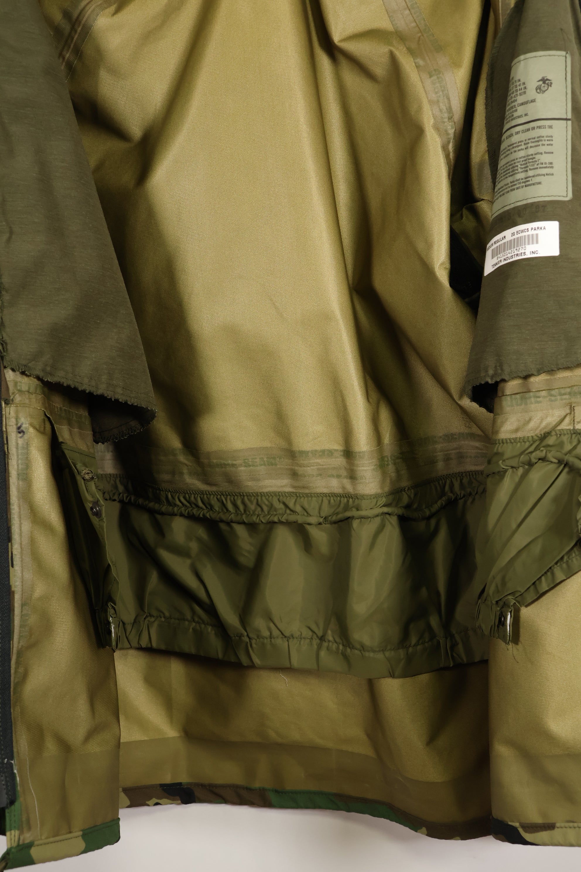 1997年会計　M-R　アメリカ軍　ウッドランド迷彩　ECWCS　Gen1 ゴアテックス　パーカー　中古品