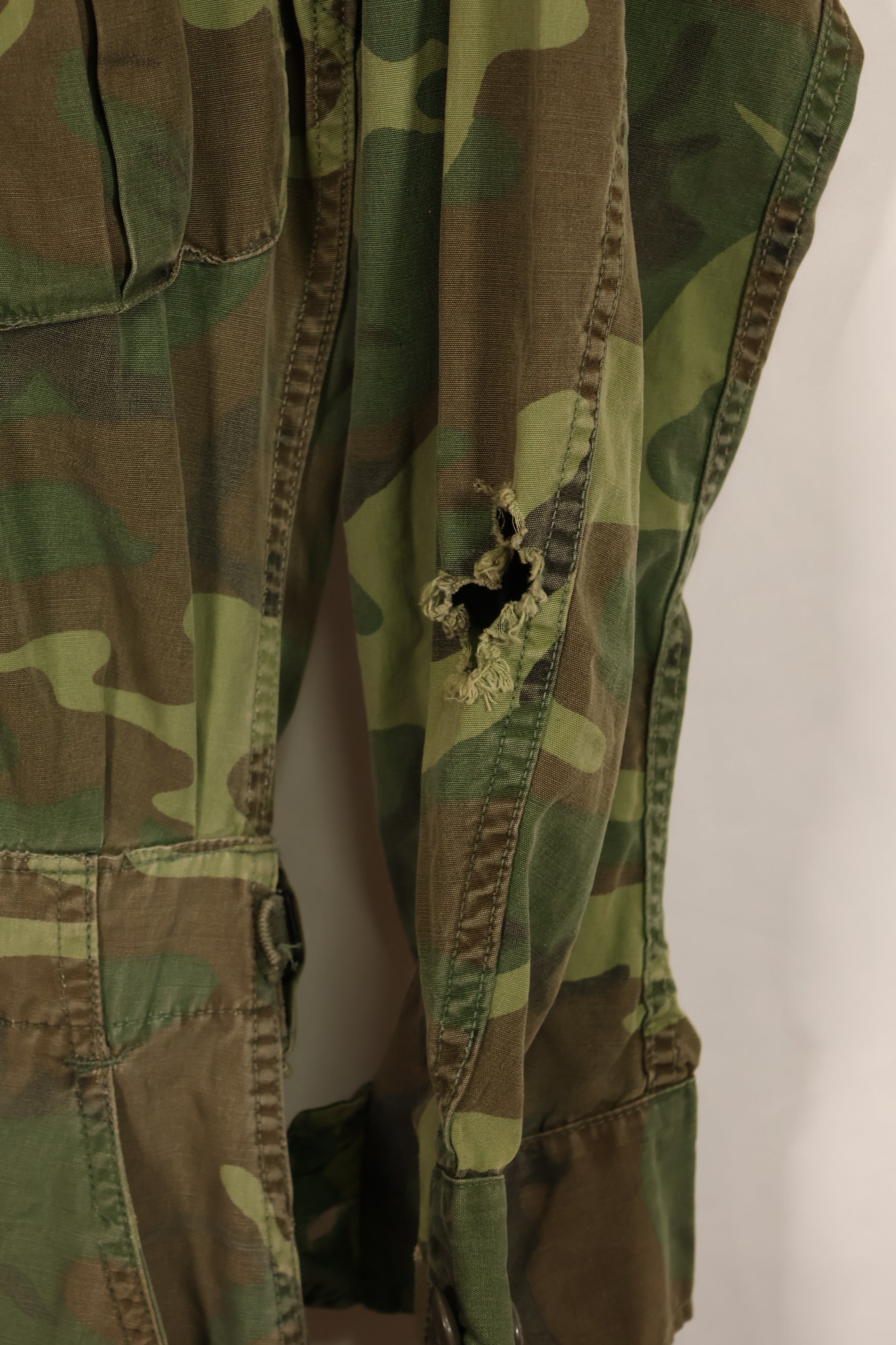 実物　1966年〜1967年　レア品　ローカル改造　フライトスーツ　ERDL 初期プリント