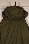 Early 1950s MEDIUM M51 Field Parka with coyote hood, used.