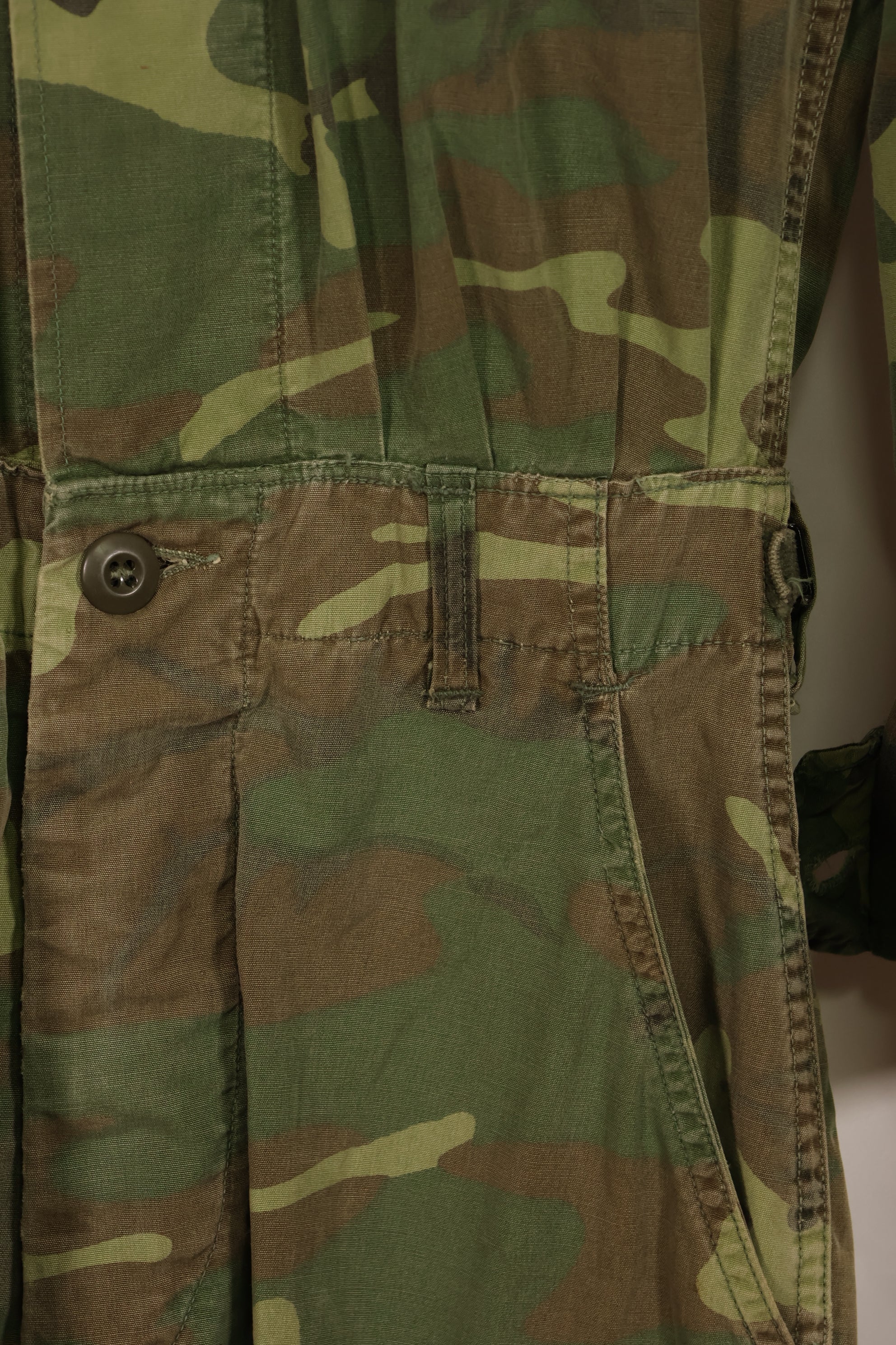 実物　1966年〜1967年　レア品　ローカル改造　フライトスーツ　ERDL 初期プリント