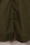 Early 1950s MEDIUM M51 Field Parka with coyote hood, used.