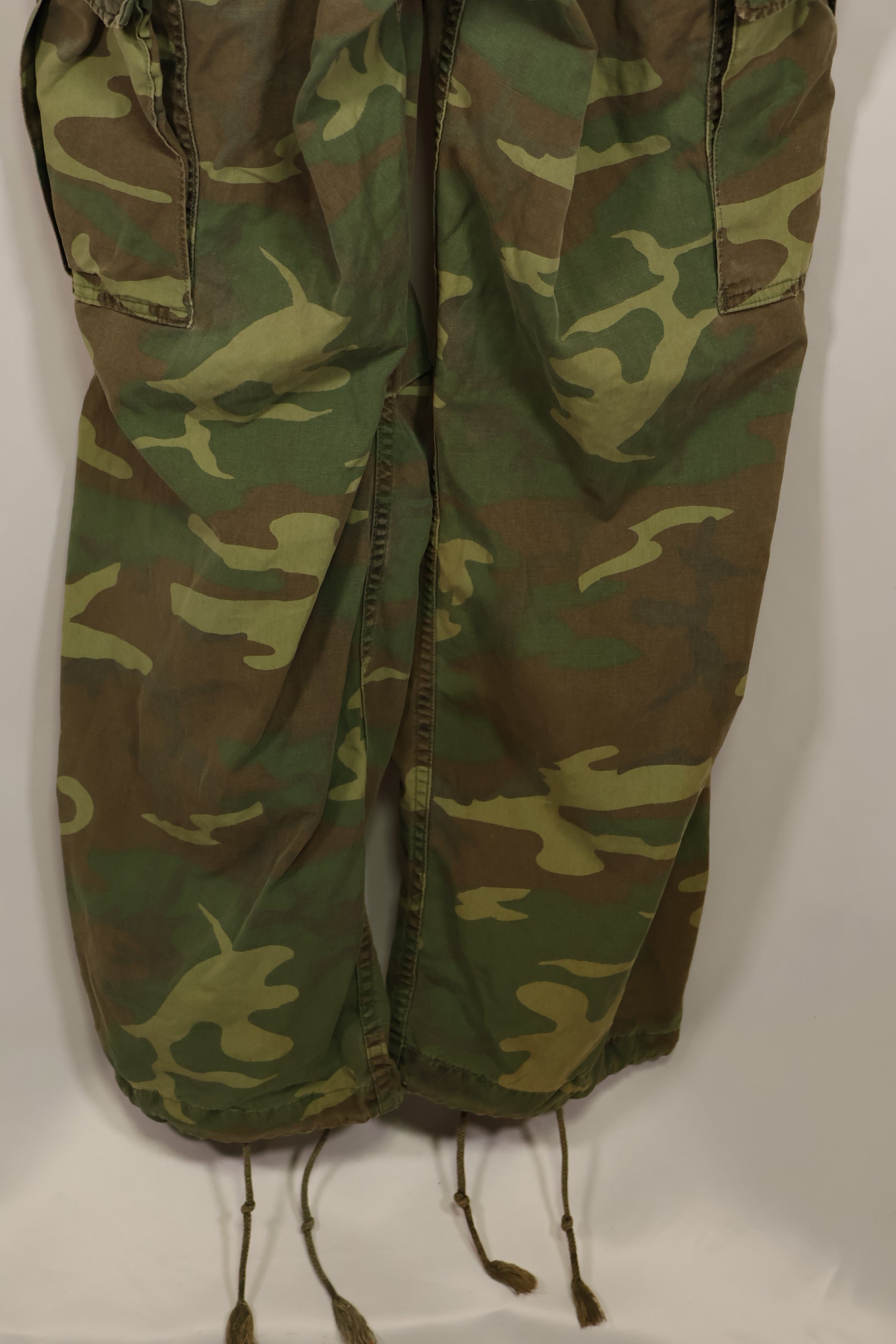 実物　1966年〜1967年　レア品　ローカル改造　フライトスーツ　ERDL 初期プリント