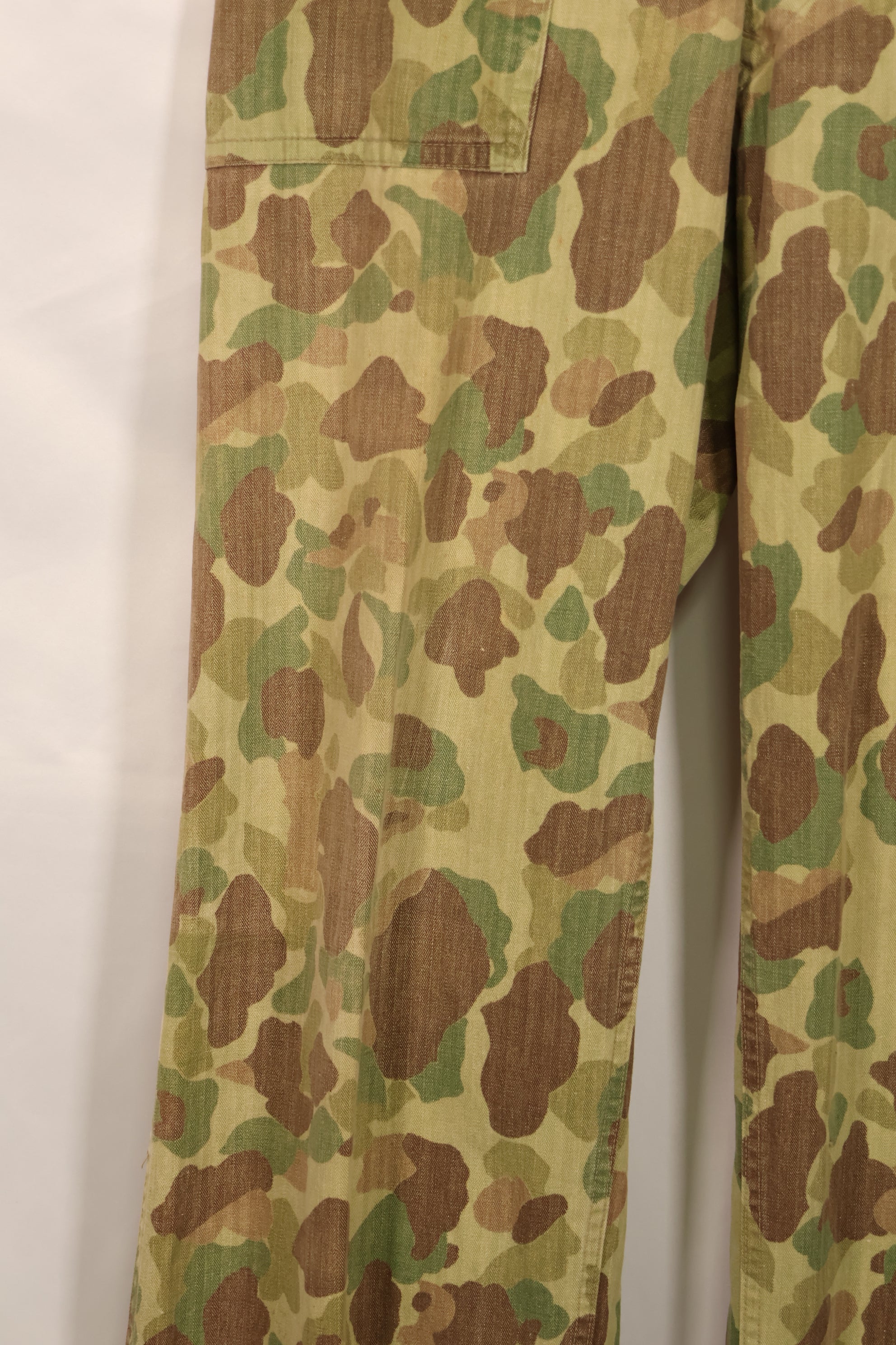 実物　WWII アメリカ海兵隊　P42　HBT　フロッグスキン迷彩　退色あり　中古品