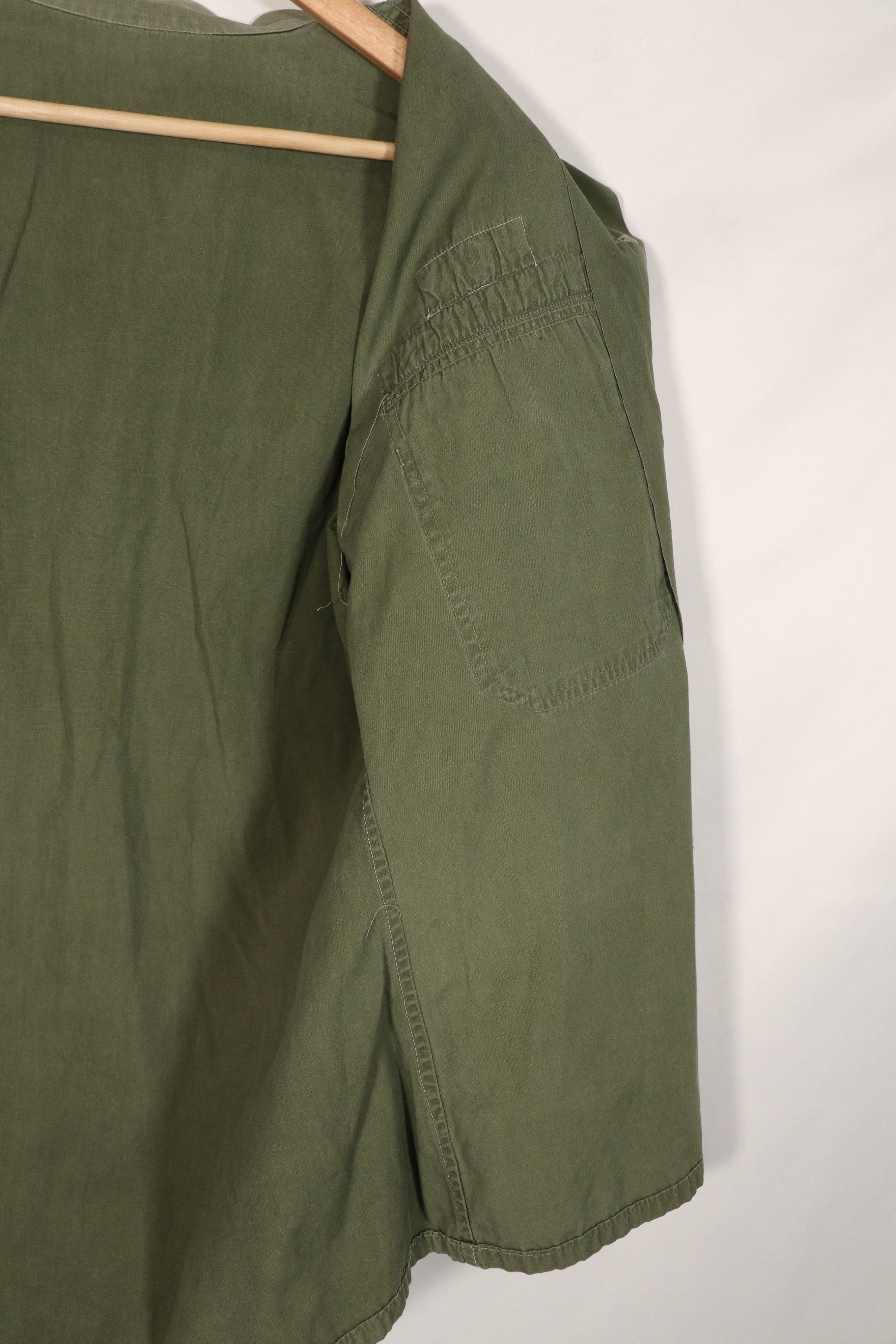 正品美国空军南越顾问 OG-107 衬衫，改良短袖，二手