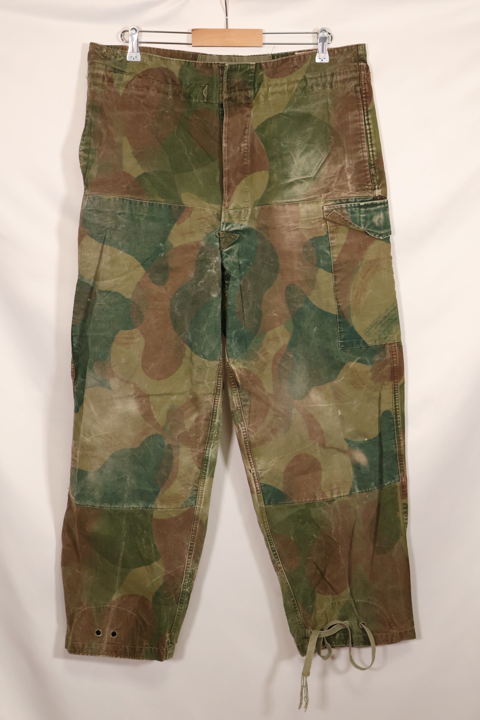 1956年　ベルギー軍　ブラッシュストローク迷彩　空挺パンツ　中古品　退色あり
