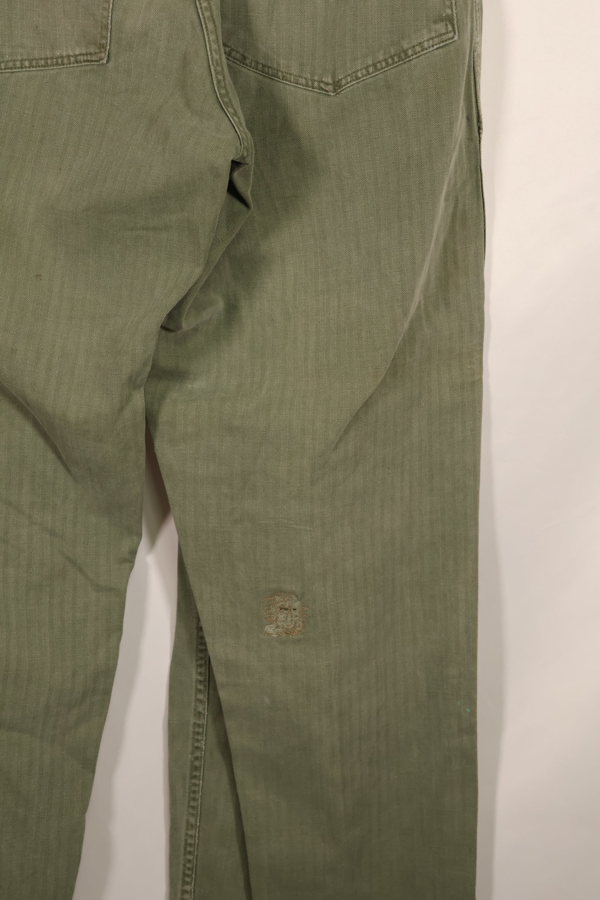 実物　WWII 1940年代　アメリカ海兵隊　USMC　P42　HBTパンツ　中古品