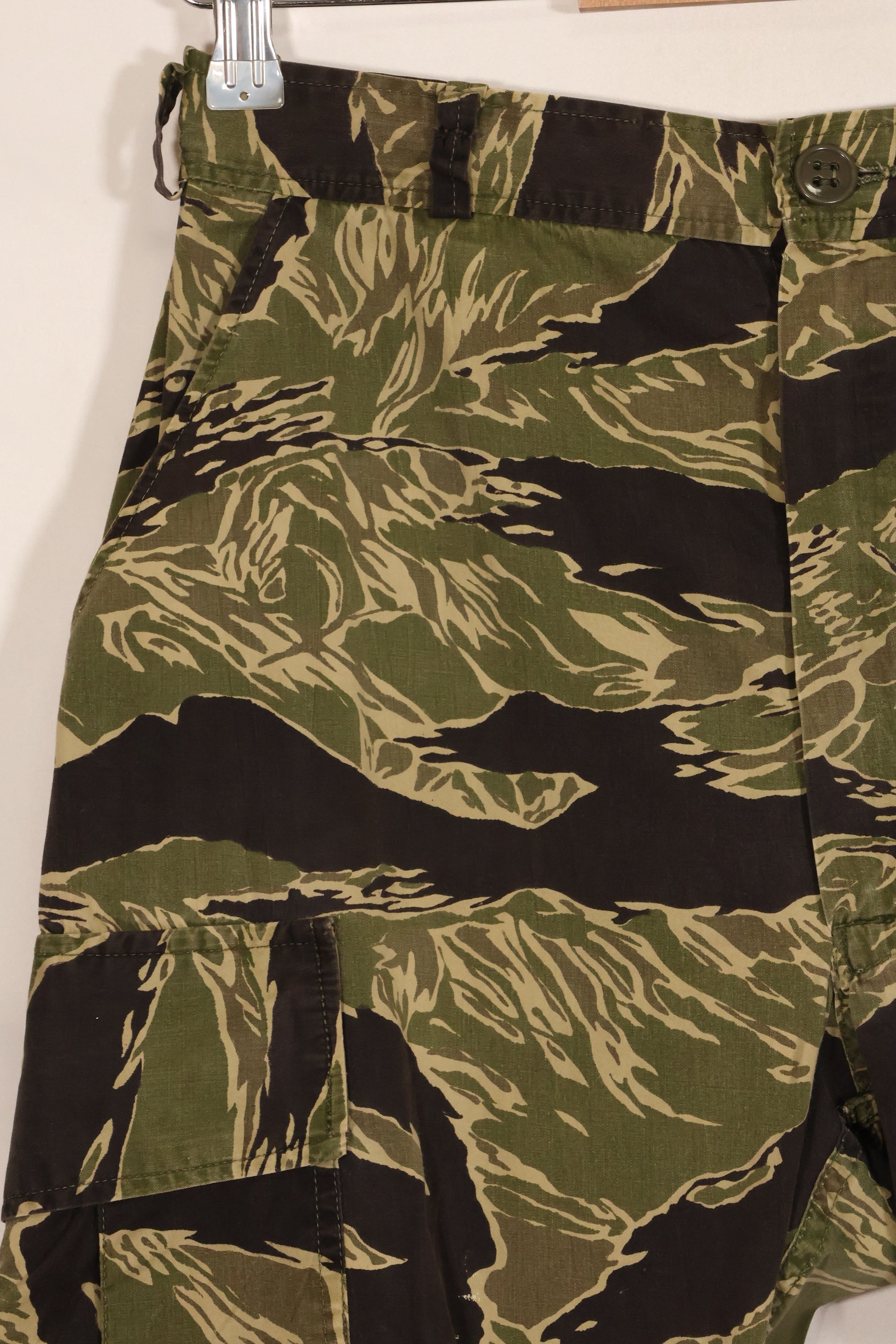 1960年代　ライトウェイト生地　沖縄タイガー　ジャングルファティーグカット　パンツ　中古品