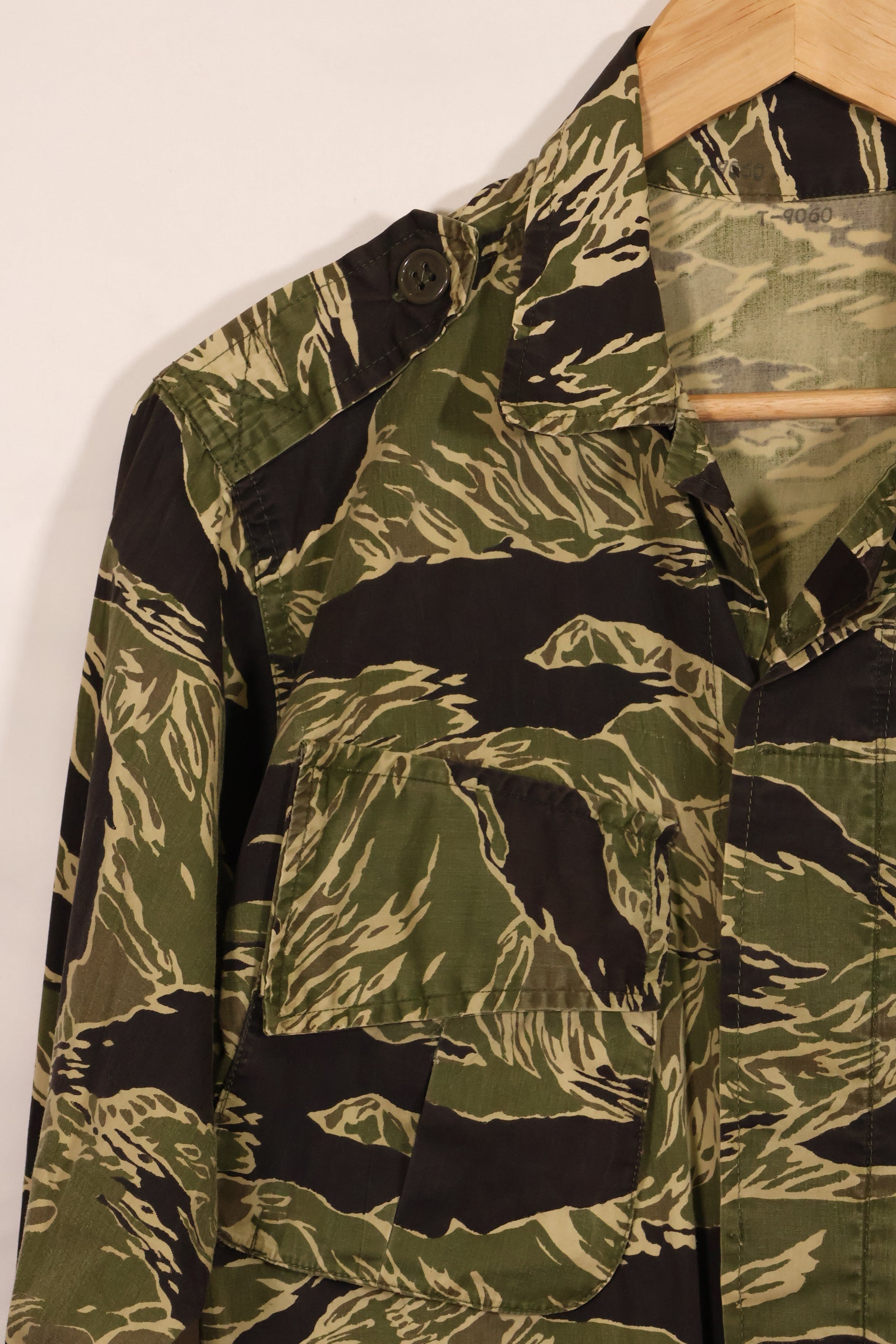 1960年代　ライトウェイト生地　沖縄タイガー　ジャングルファティーグカット　ジャケット　中古品