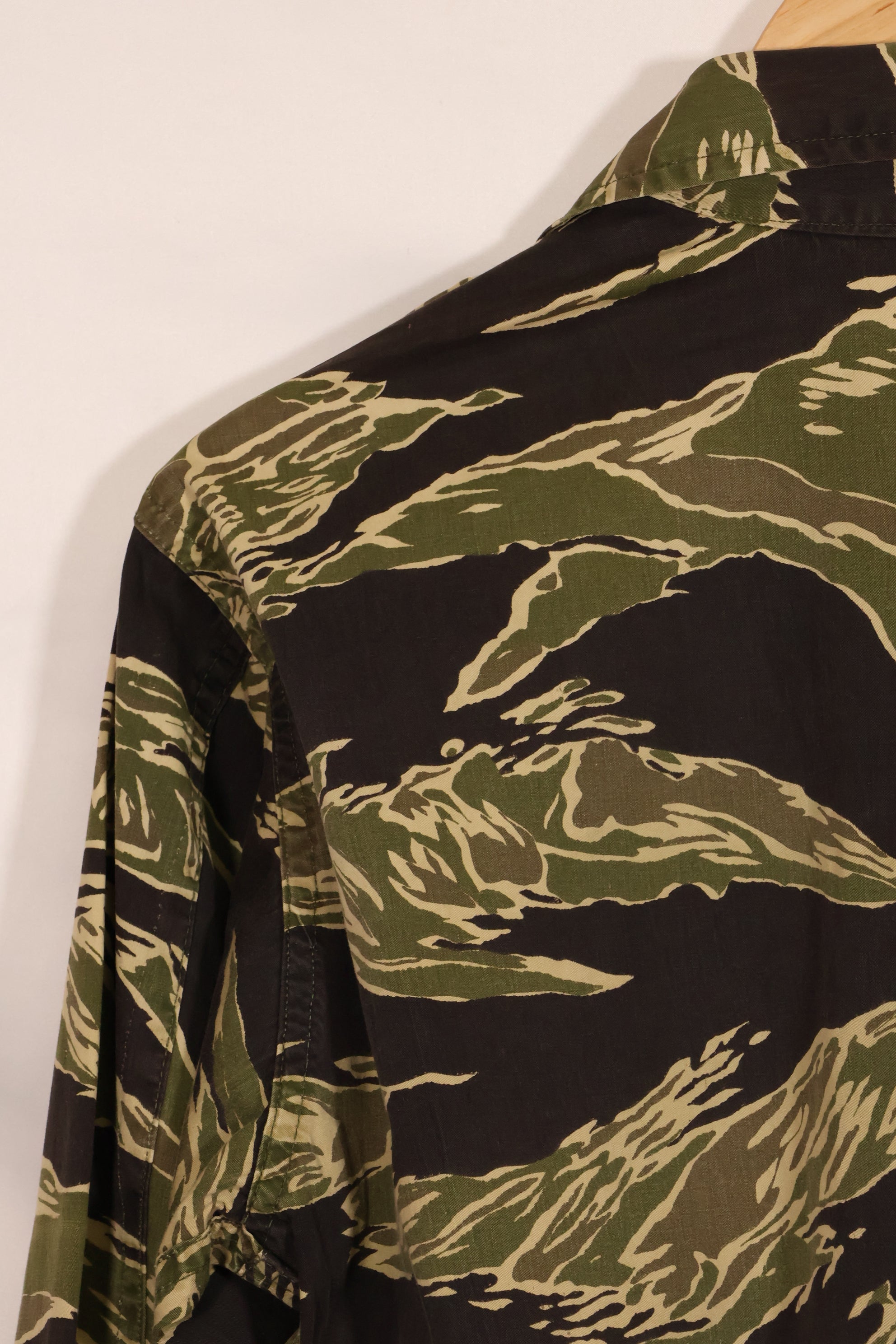 1960年代　ライトウェイト生地　沖縄タイガー　ジャングルファティーグカット　ジャケット　中古品