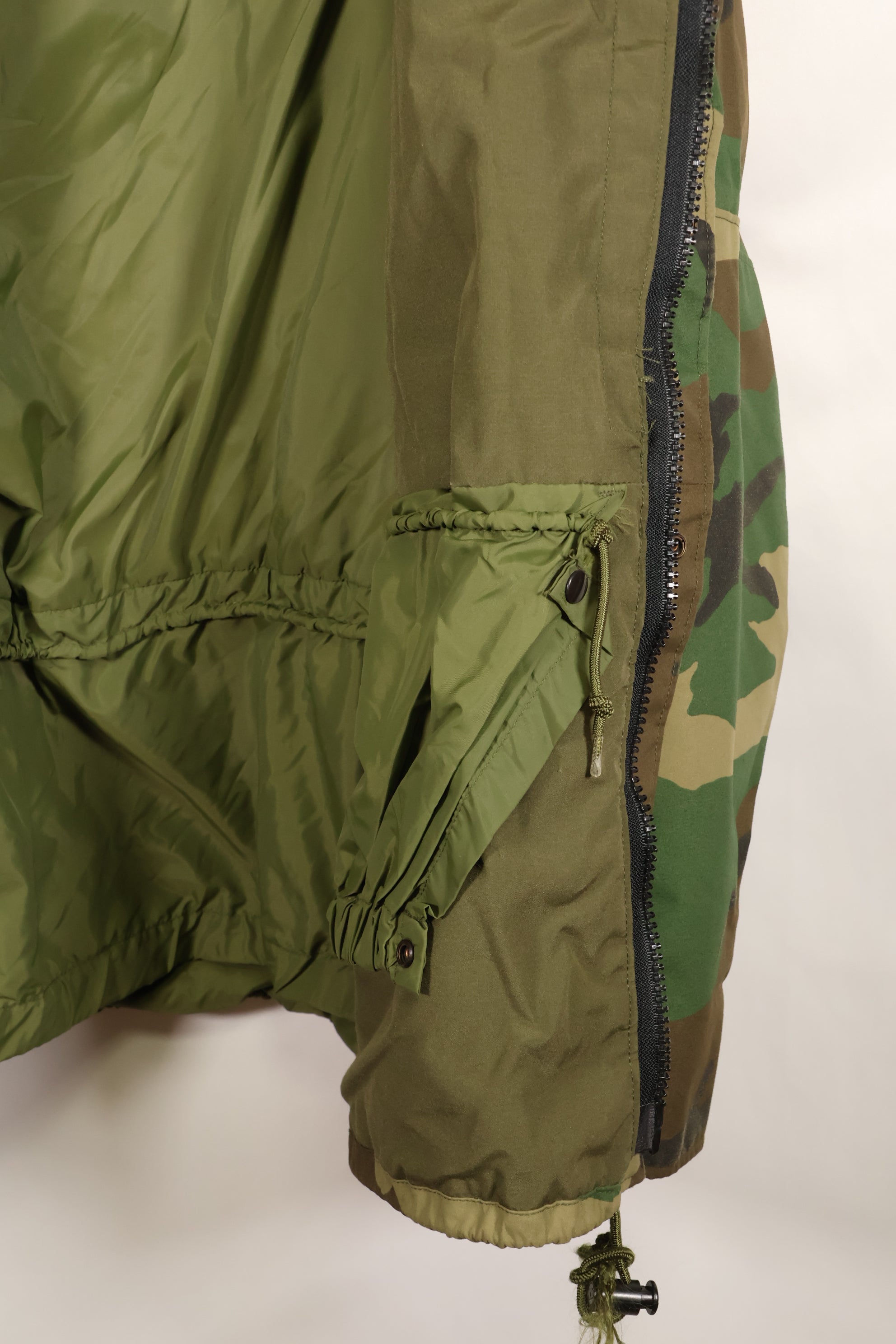 1990年契約 U.S. Army ECWCS 1st Generation ゴアテックスパーカー ウッドランド迷彩 X-Large Regular 中古品