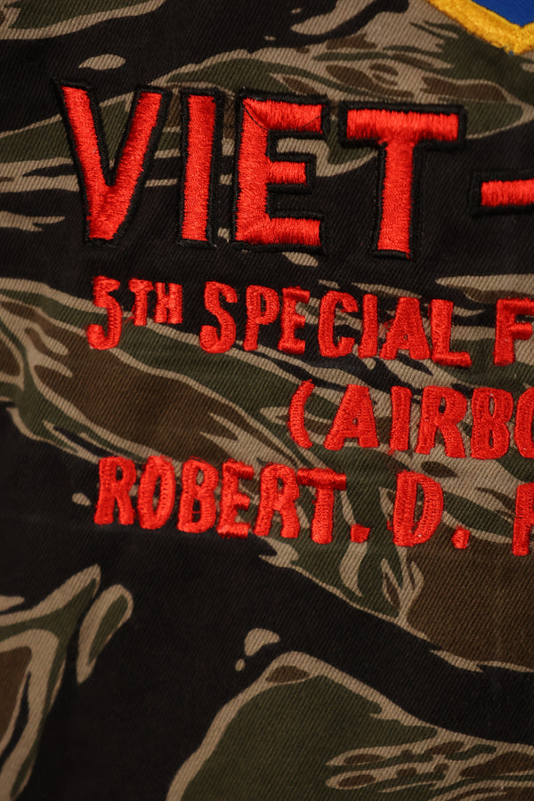 【限定生産品】レプリカ　沖縄 Mugi's 刺繍　MILITARIA 1911 シルバータイガー  USカットシャツ　ツアージャケット