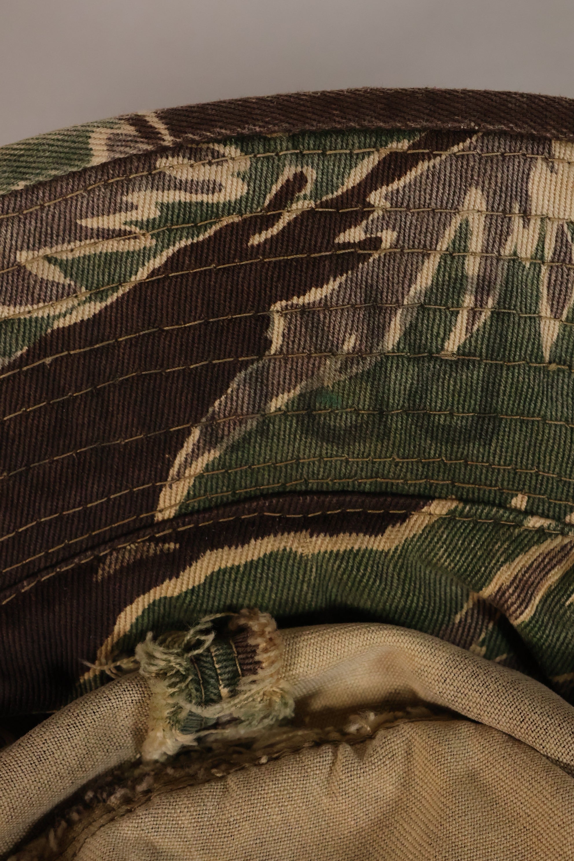 1960年代　沖縄タイガーパターン　タイガーストライプ　ブーニー　改造あり　中古品