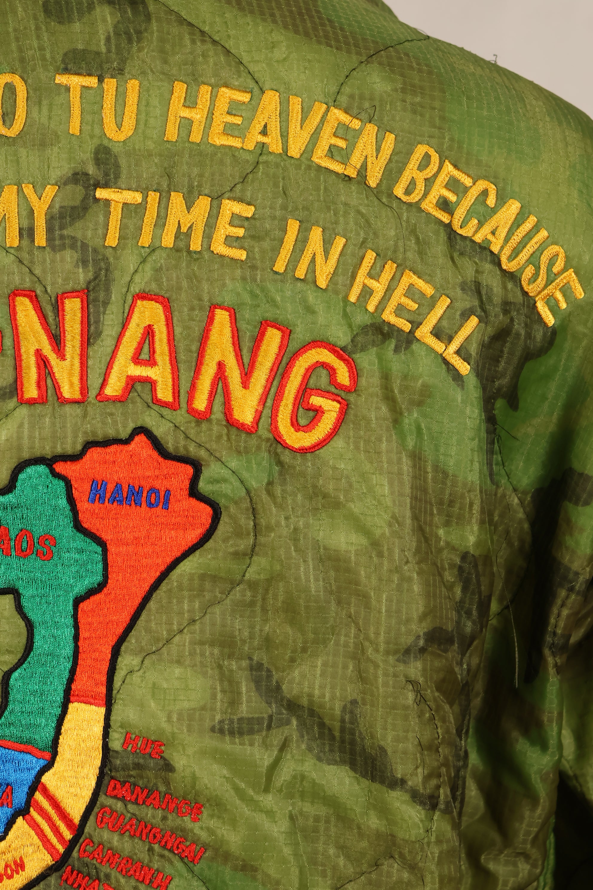 30% OFF [Limited Production] Okinawa Mugi's Embroidered Vietnam War Tour jacket Made of Real Poncho Liner