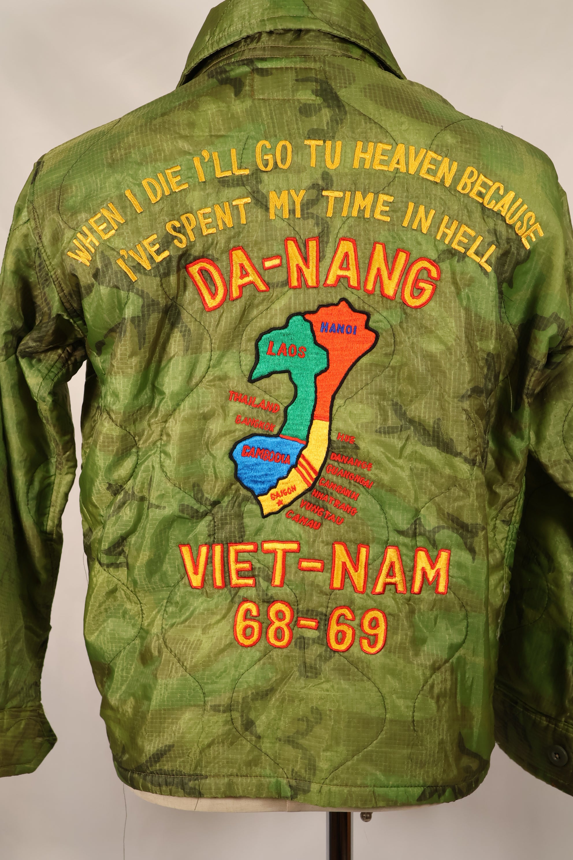 30% OFF [Limited Production] Okinawa Mugi's Embroidered Vietnam War Tour jacket Made of Real Poncho Liner