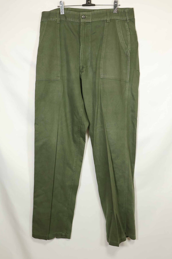 1960年代ロット　OG-107 ユーティリティパンツ　ベイカーパンツ　サイズタグなし　中古品