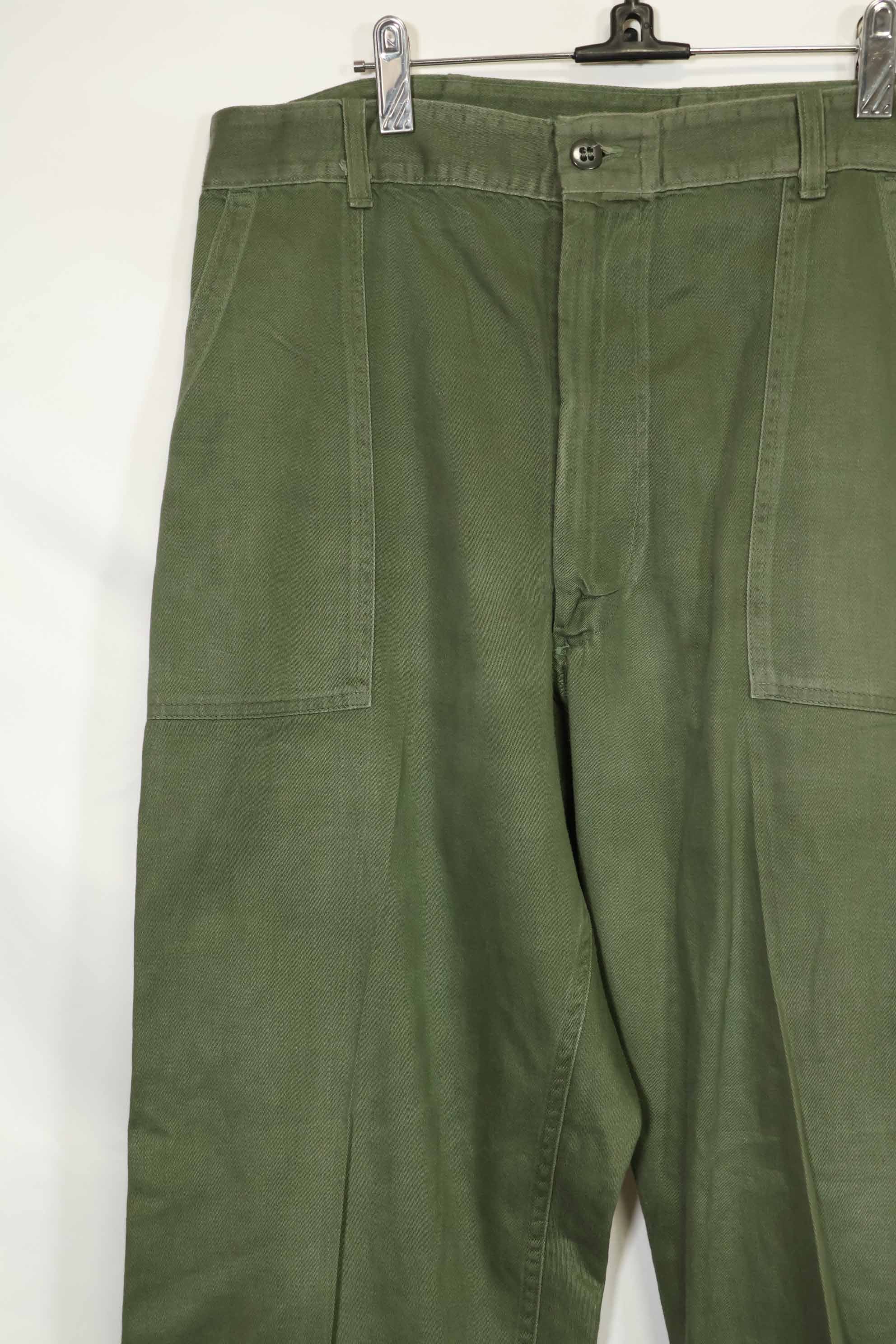 1960年代ロット　OG-107 ユーティリティパンツ　ベイカーパンツ　サイズタグなし　中古品