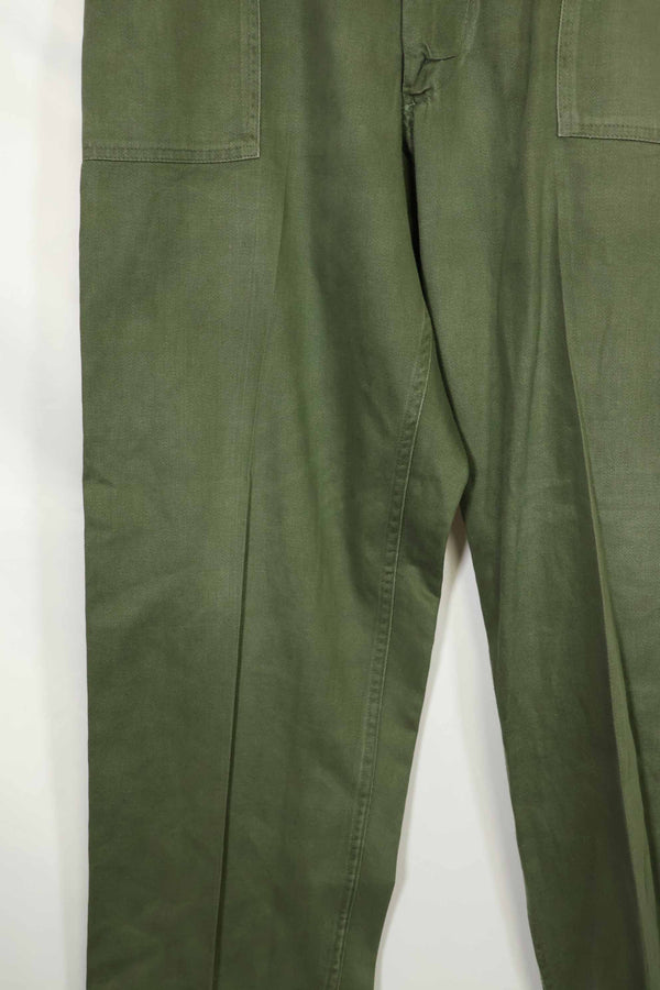 1960年代ロット　OG-107 ユーティリティパンツ　ベイカーパンツ　サイズタグなし　中古品