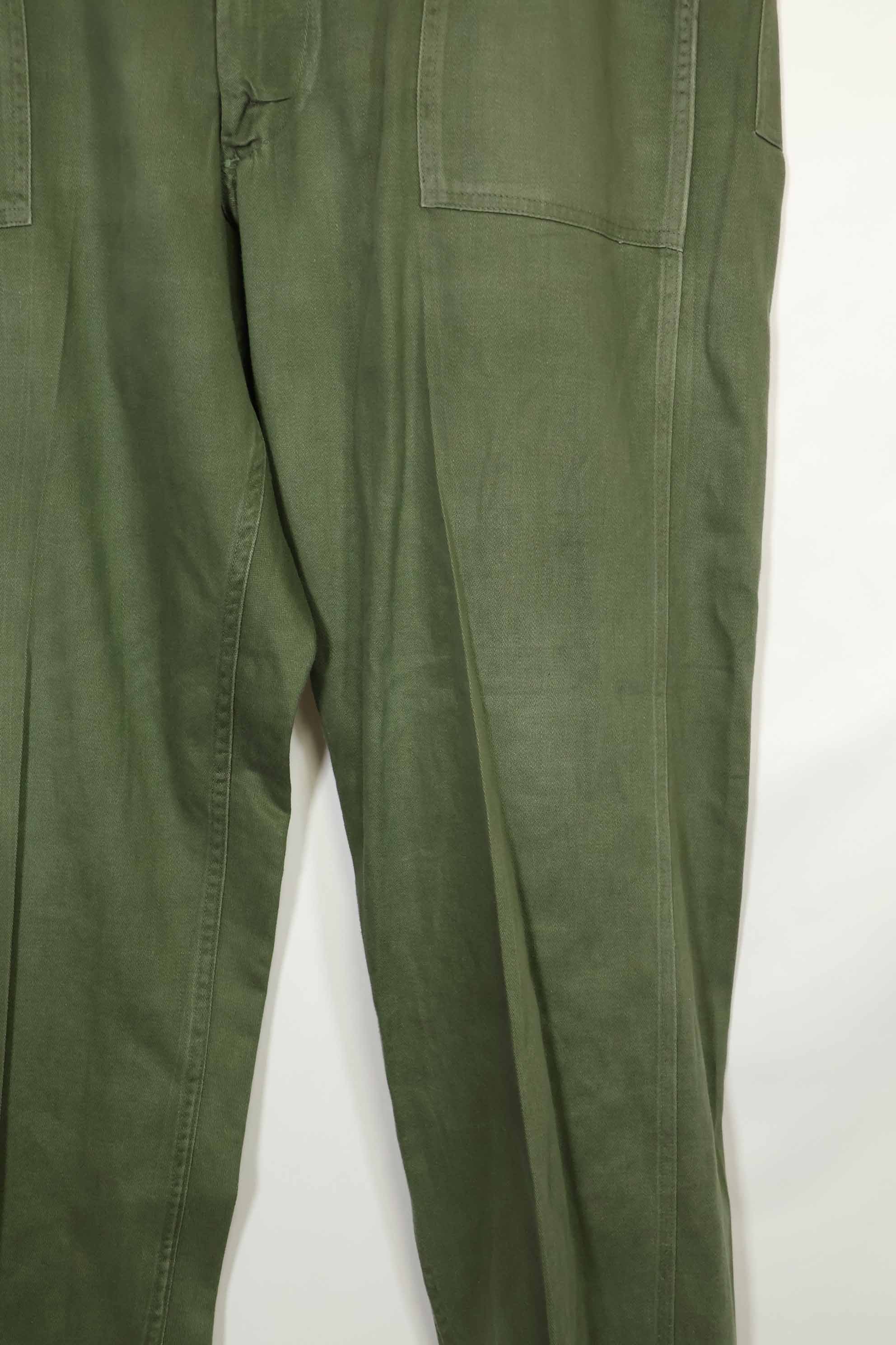 1960年代ロット　OG-107 ユーティリティパンツ　ベイカーパンツ　サイズタグなし　中古品