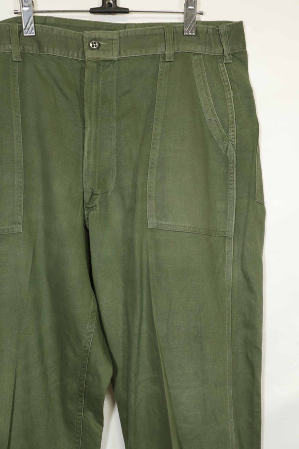 1960年代ロット　OG-107 ユーティリティパンツ　ベイカーパンツ　サイズタグなし　中古品