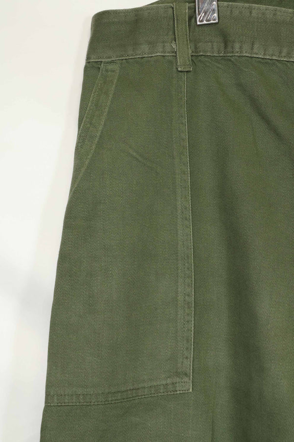 1960年代ロット　OG-107 ユーティリティパンツ　ベイカーパンツ　サイズタグなし　中古品