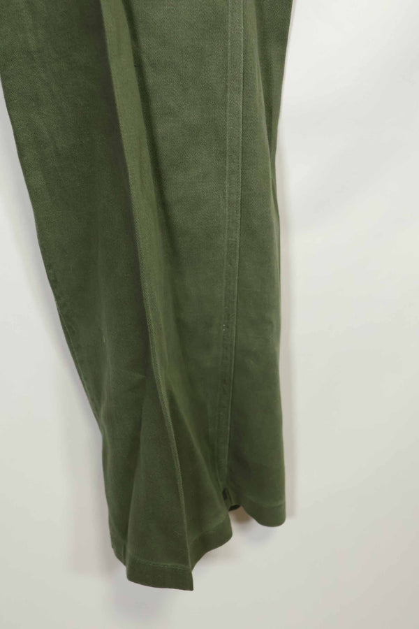 1960年代ロット　OG-107 ユーティリティパンツ　ベイカーパンツ　サイズタグなし　中古品