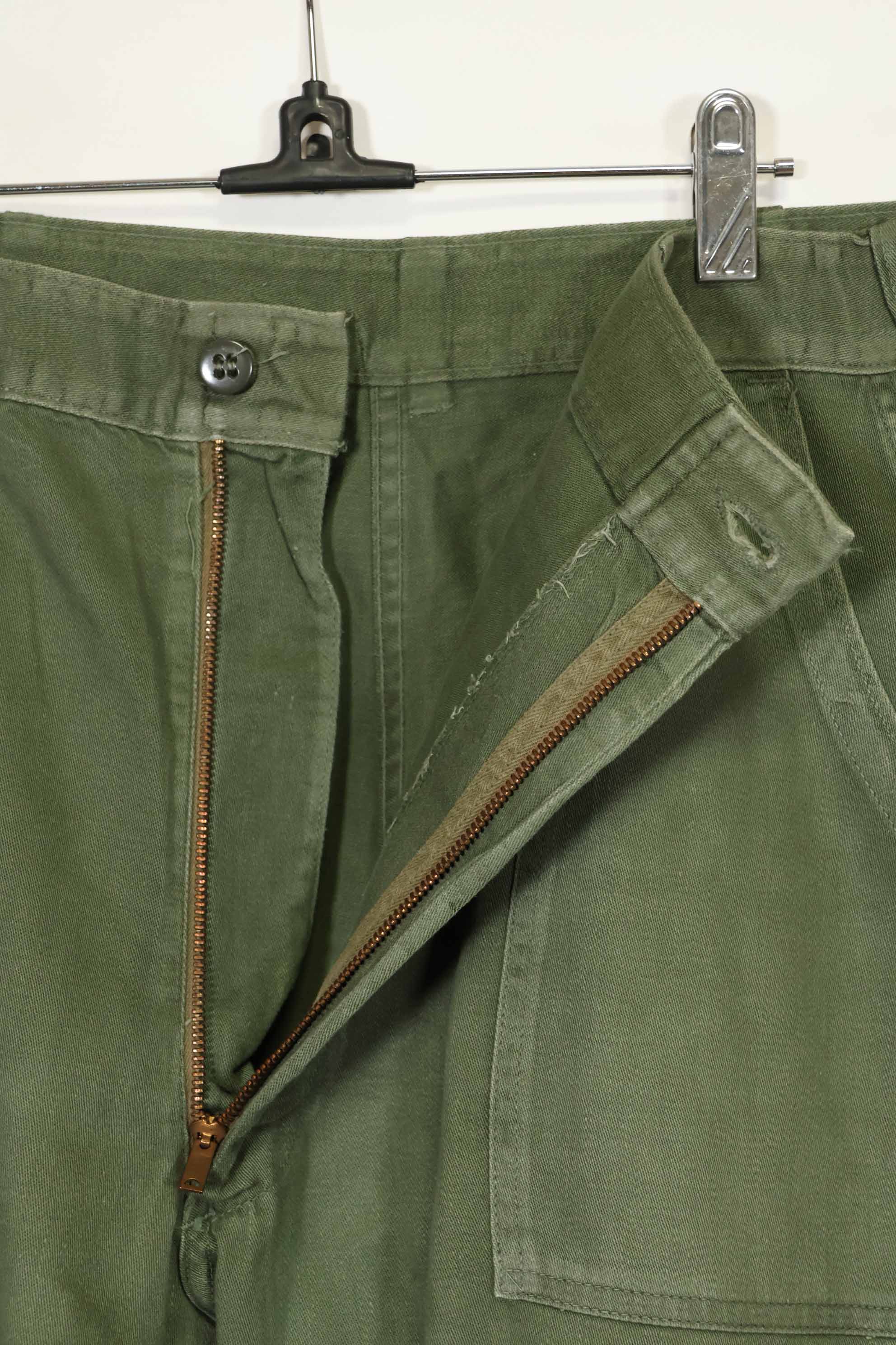 1960年代ロット　OG-107 ユーティリティパンツ　ベイカーパンツ　サイズタグなし　中古品