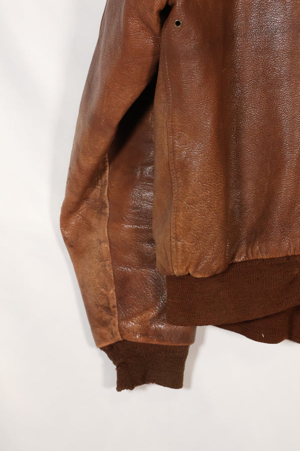 1940年代　サイズ 40　アメリカ陸軍航空隊 USAAF　A-2　フライトジャケット　スクアドロンパッチ付き　中古品