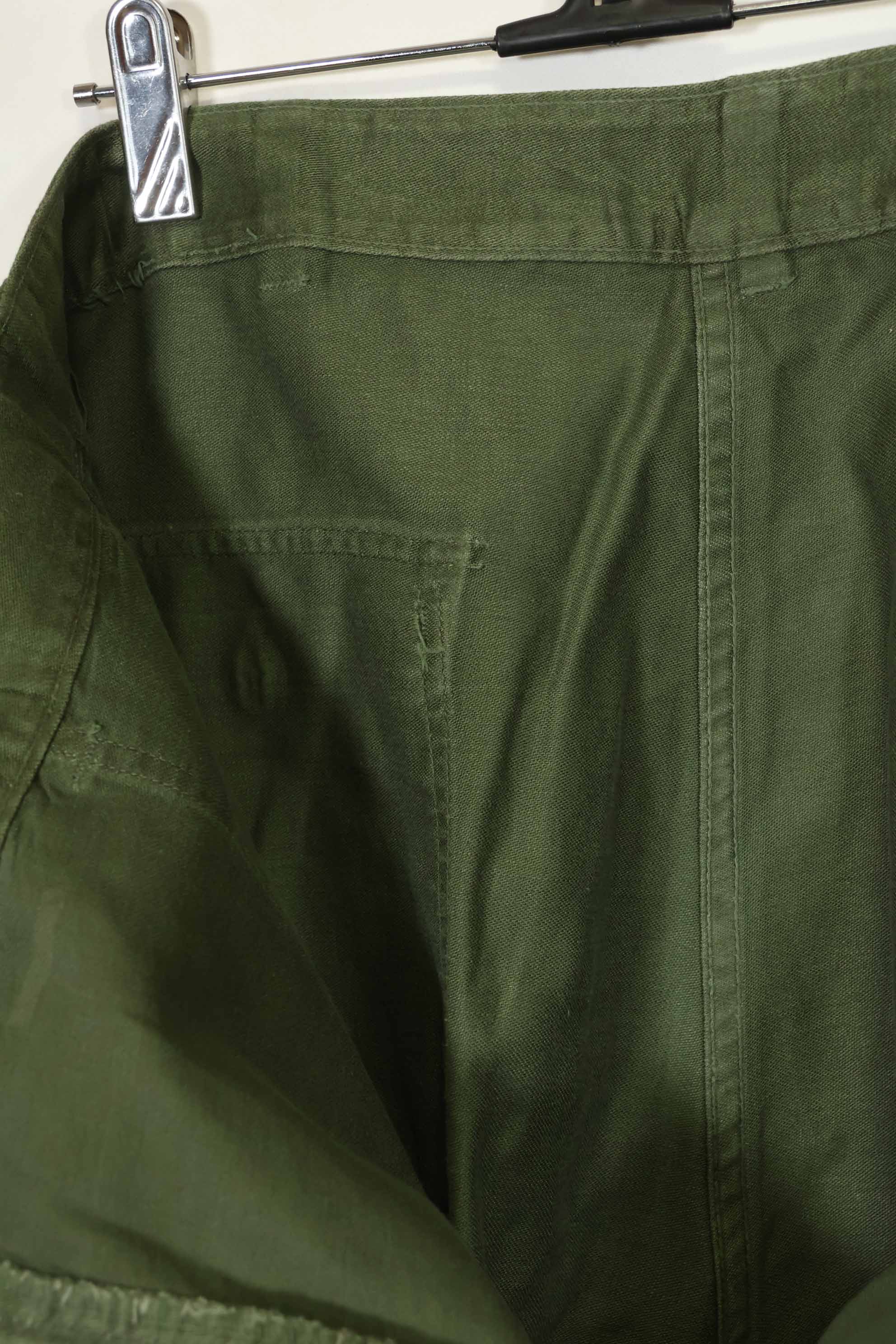 1960年代ロット　OG-107 ユーティリティパンツ　ベイカーパンツ　サイズタグなし　中古品