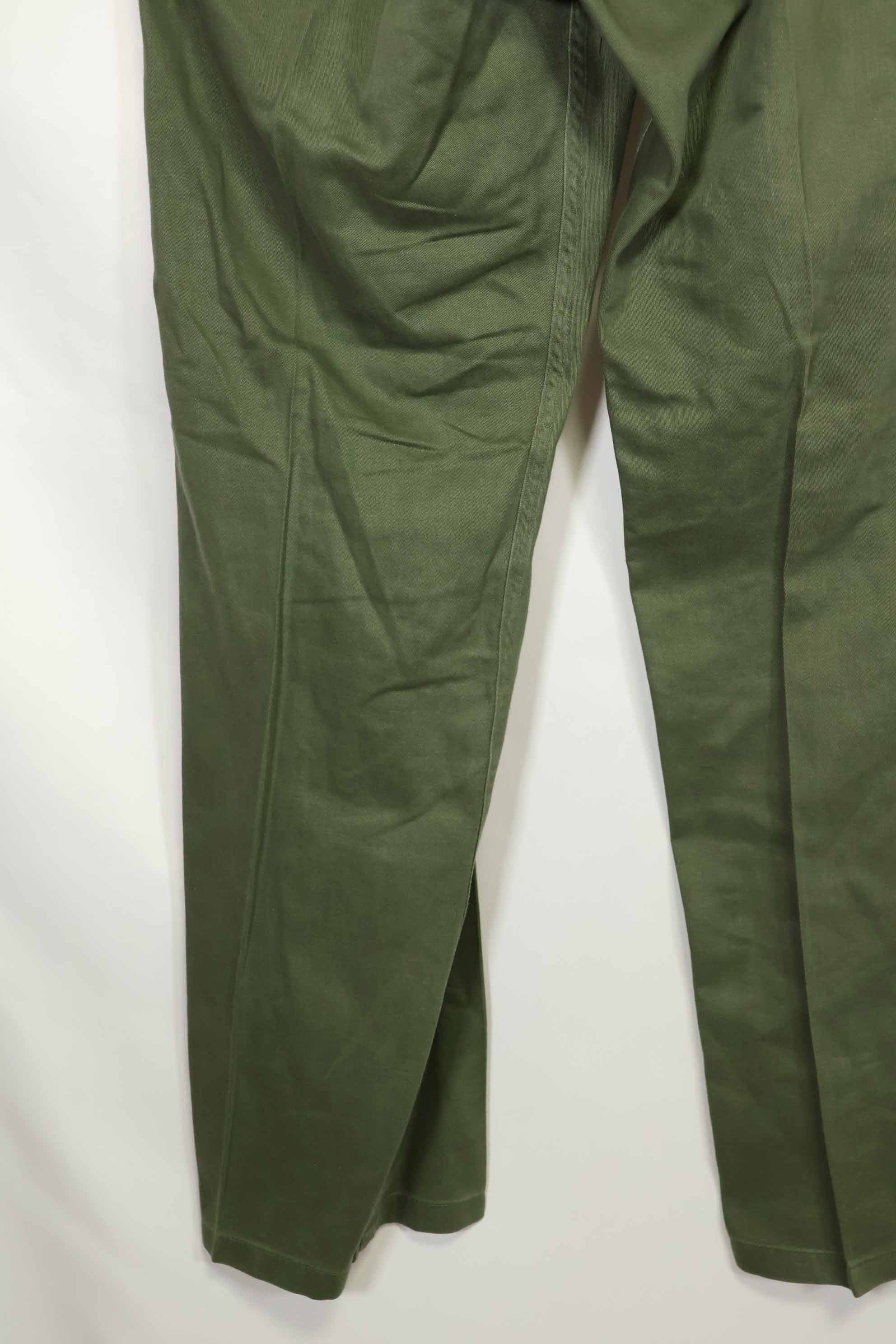 1960年代ロット　OG-107 ユーティリティパンツ　ベイカーパンツ　サイズタグなし　中古品