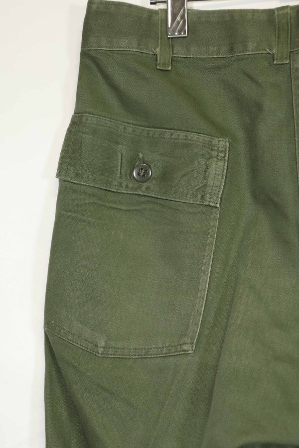 1960年代ロット　OG-107 ユーティリティパンツ　ベイカーパンツ　サイズタグなし　中古品