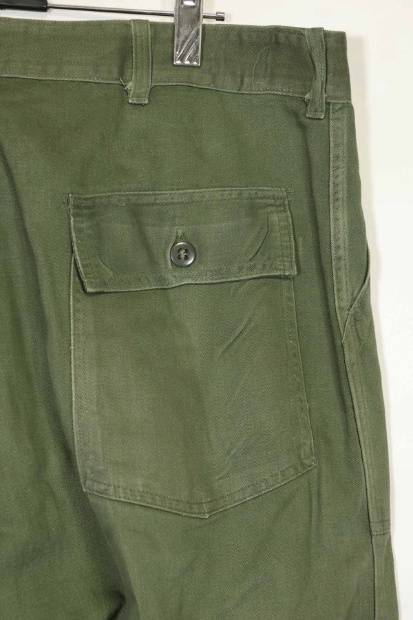 1960年代ロット　OG-107 ユーティリティパンツ　ベイカーパンツ　サイズタグなし　中古品