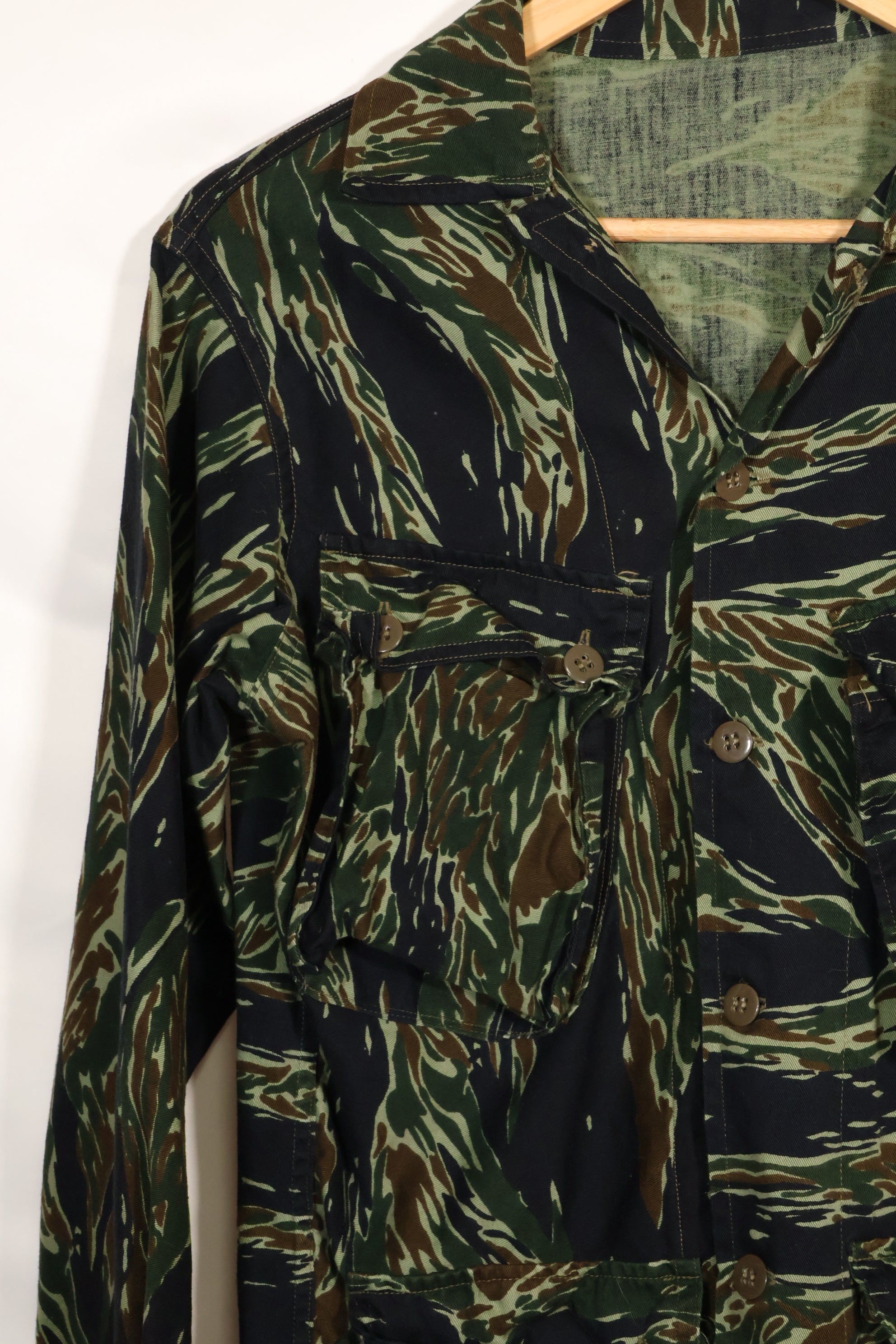 推定1970年代　シルバータイガー　タイガーストライプ　ジャケット　タイタイガー　中古品