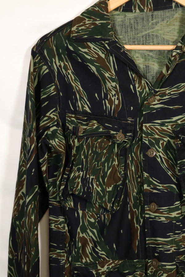 推定1970年代　シルバータイガー　タイガーストライプ　ジャケット　タイタイガー　中古品