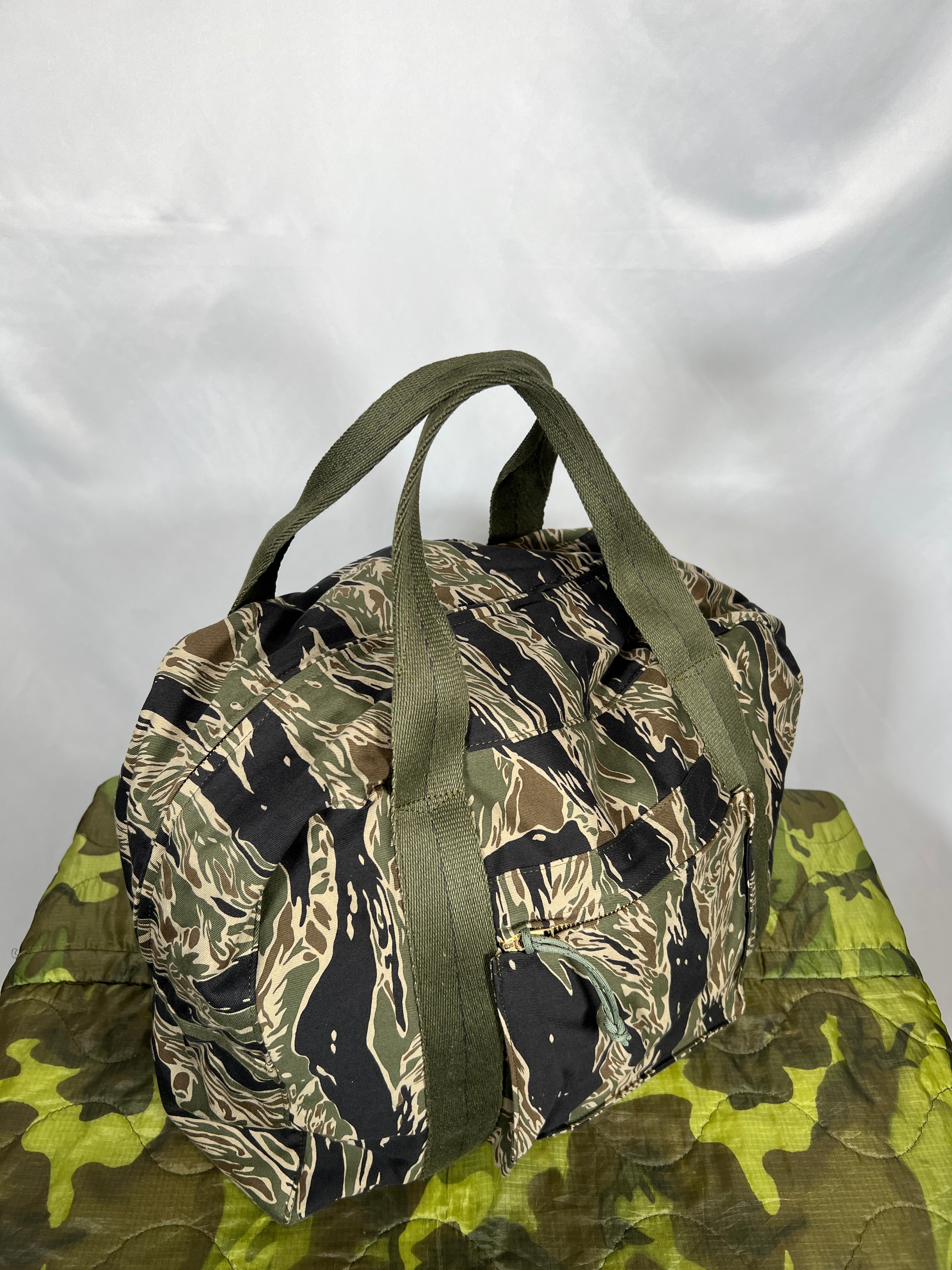 【2024年3月上旬頃納品】MILITARIA 1911 シルバータイガーストライプ　ローカルメイドバッグ　MADE IN JAPAN