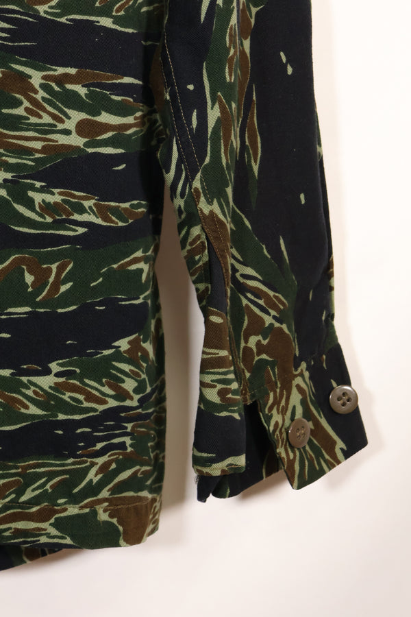 推定1970年代　シルバータイガー　タイガーストライプ　ジャケット　タイタイガー　中古品