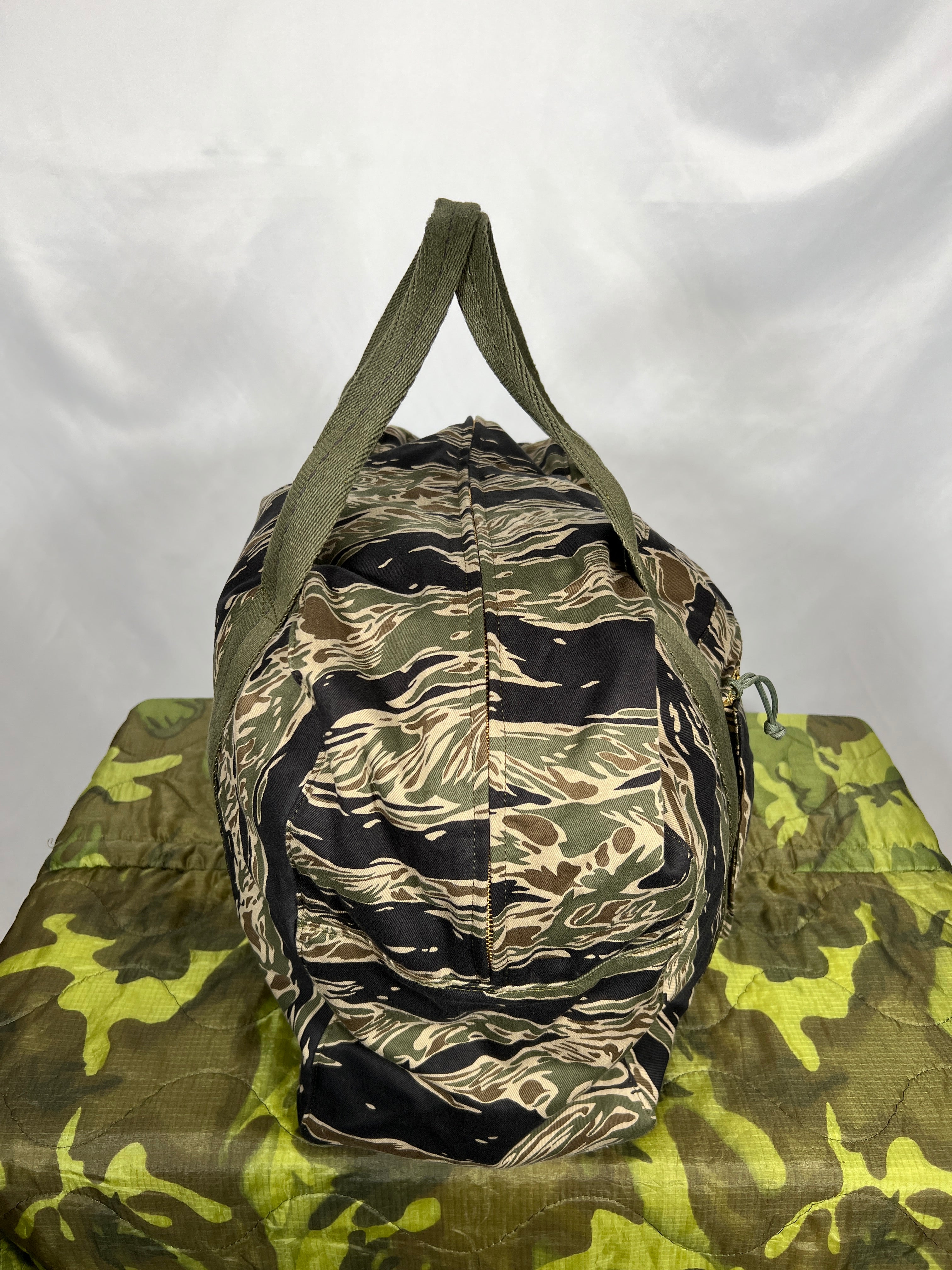 【2024年3月上旬頃納品】MILITARIA 1911 シルバータイガーストライプ　ローカルメイドバッグ　MADE IN JAPAN