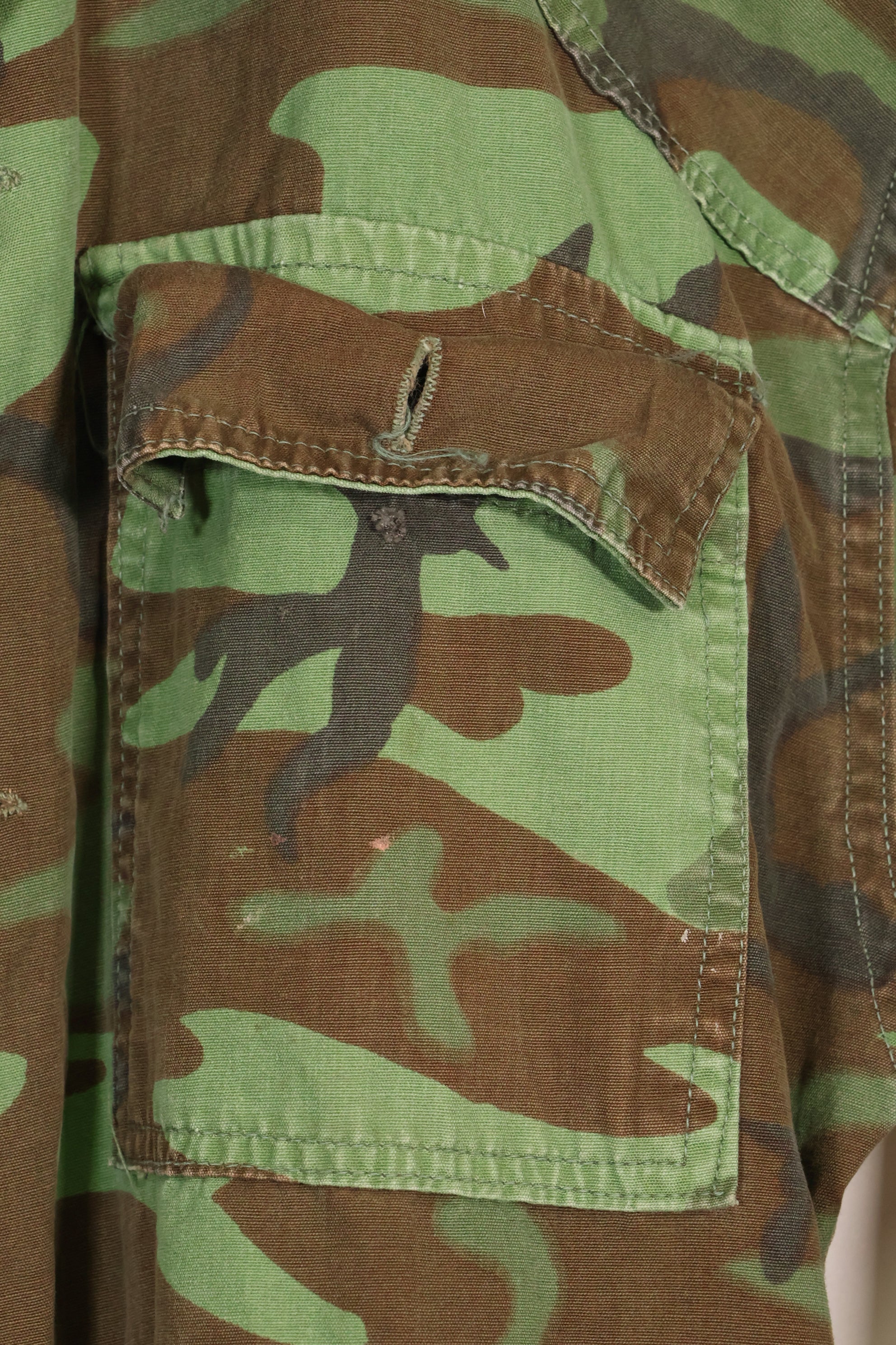 1960年代　ポップリン製　ARVN リーフ迷彩　シャツ　薄手生地　レア品　中古品