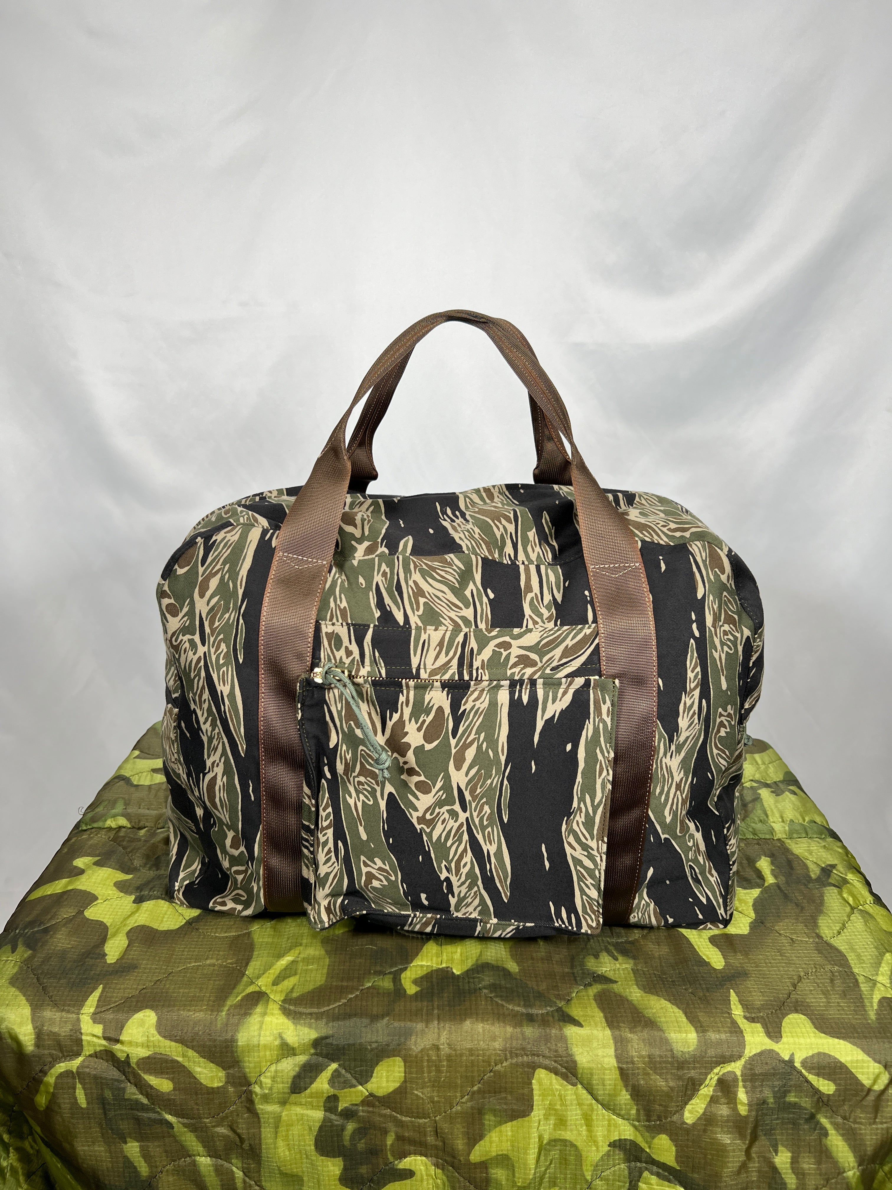 【2024年3月上旬頃納品】MILITARIA 1911 シルバータイガーストライプ　ローカルメイドバッグ　MADE IN JAPAN